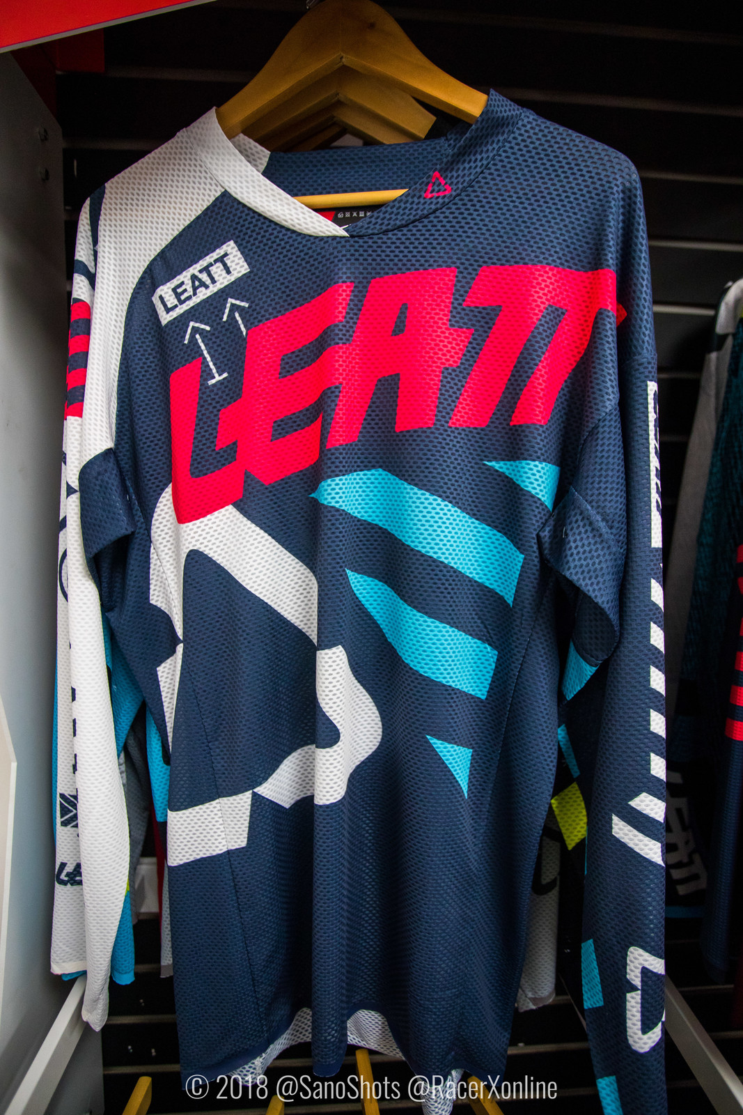 2018-09-06_Leatt-Intro_Sano_13_WM