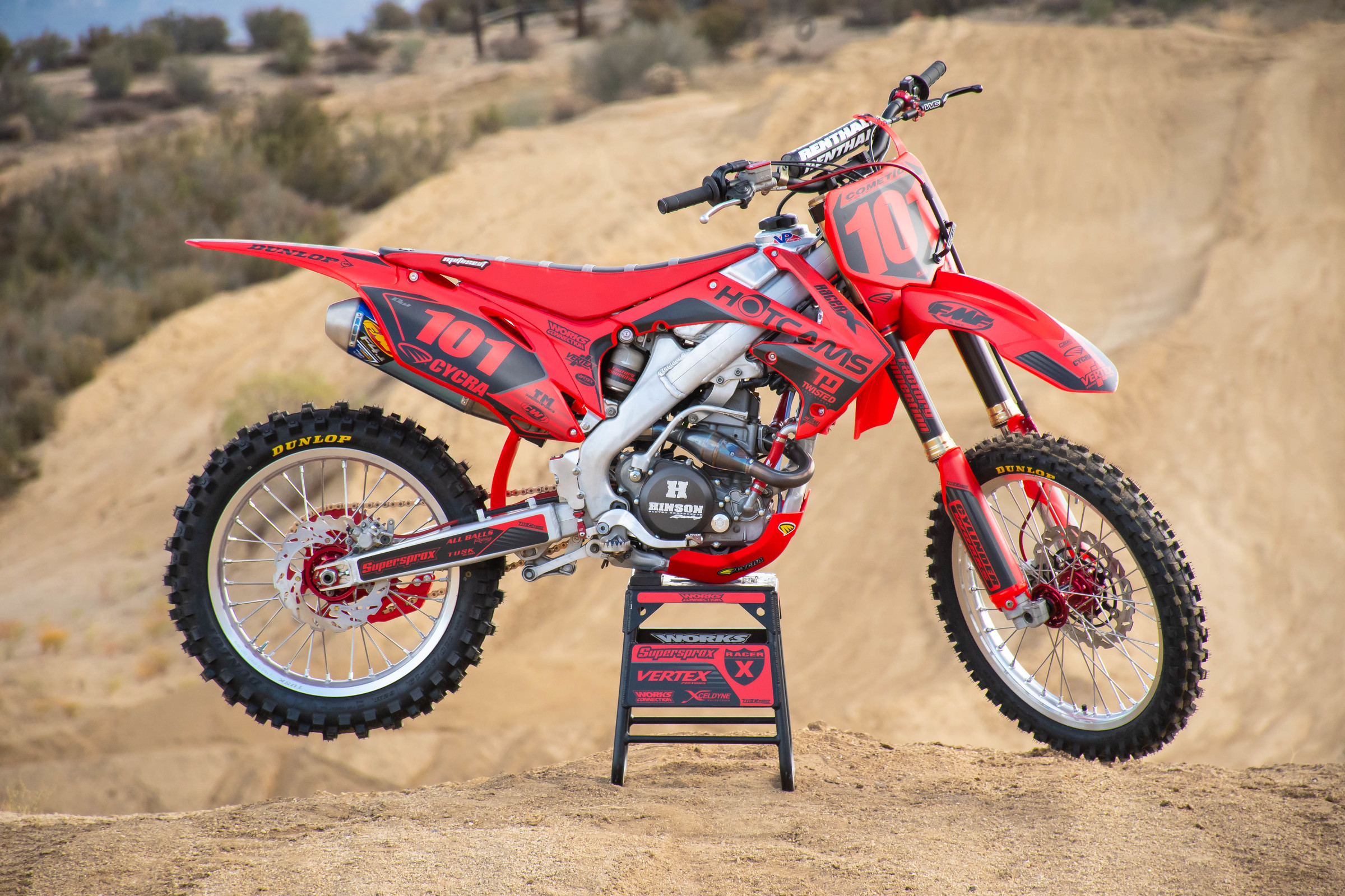 Racer X Films: 2010 Honda CRF250R Build - Racer X