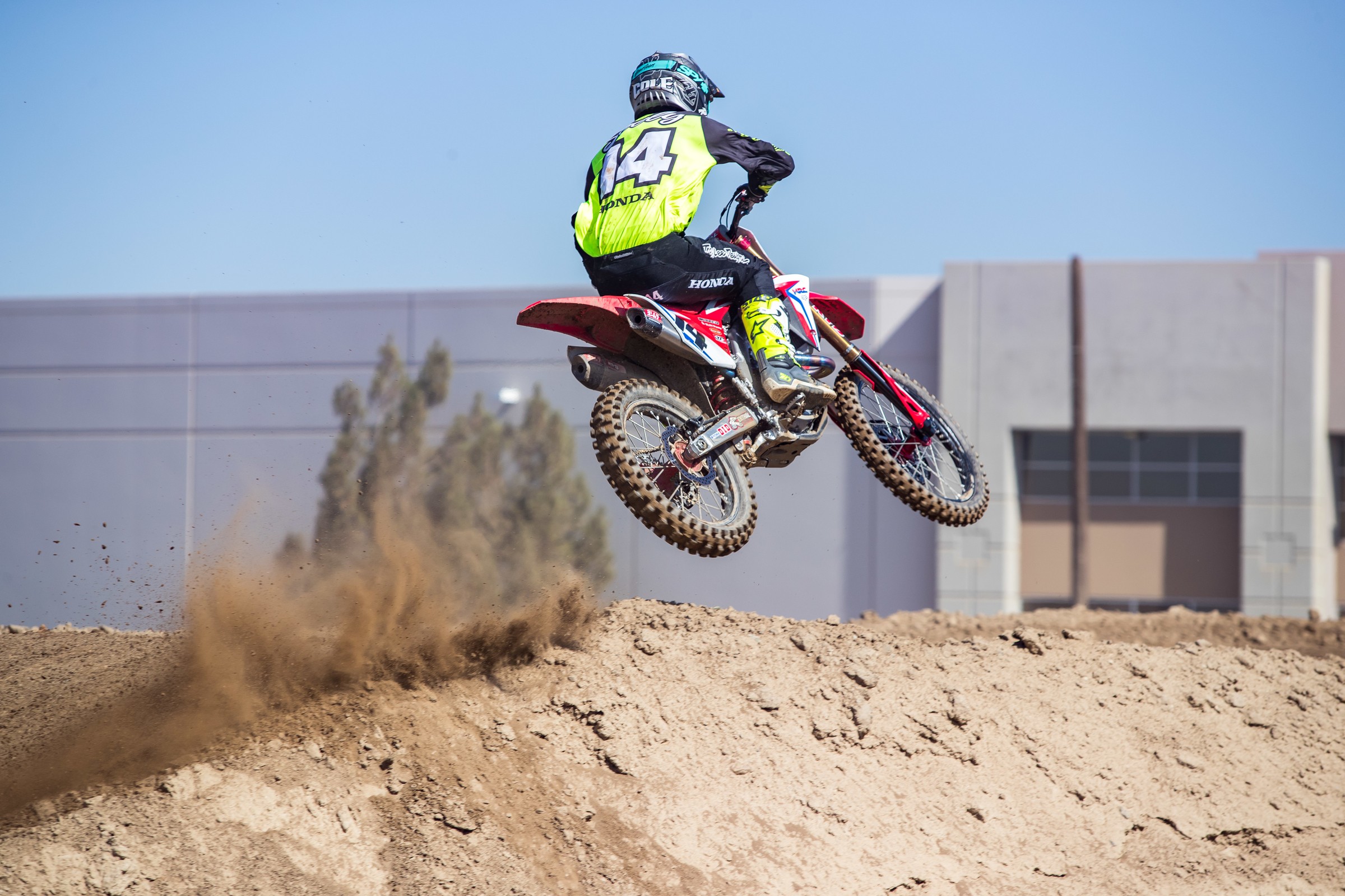 Gallery: Milestone MX
