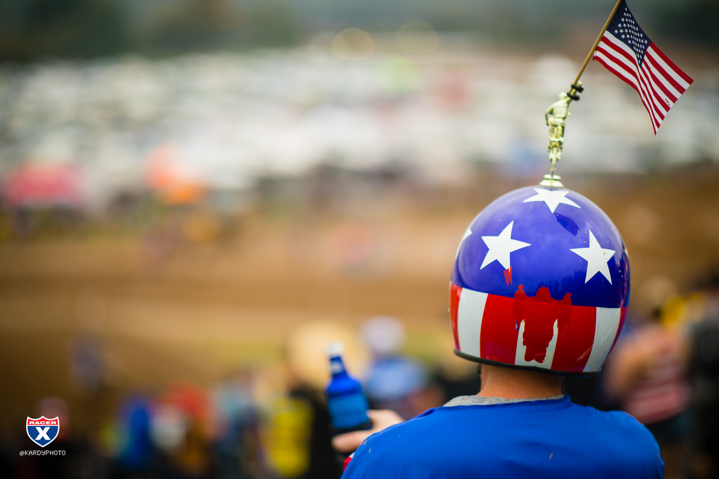 Pits_MX18_CF_MXON_1068