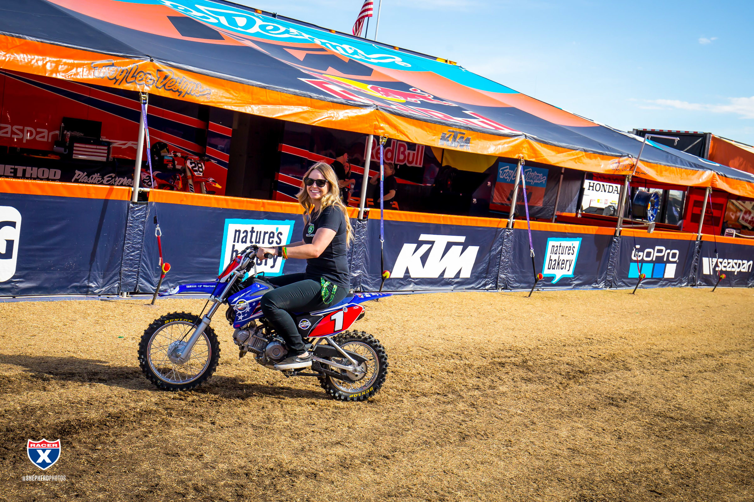 0255-Pits-SX18-MEC-RS-004