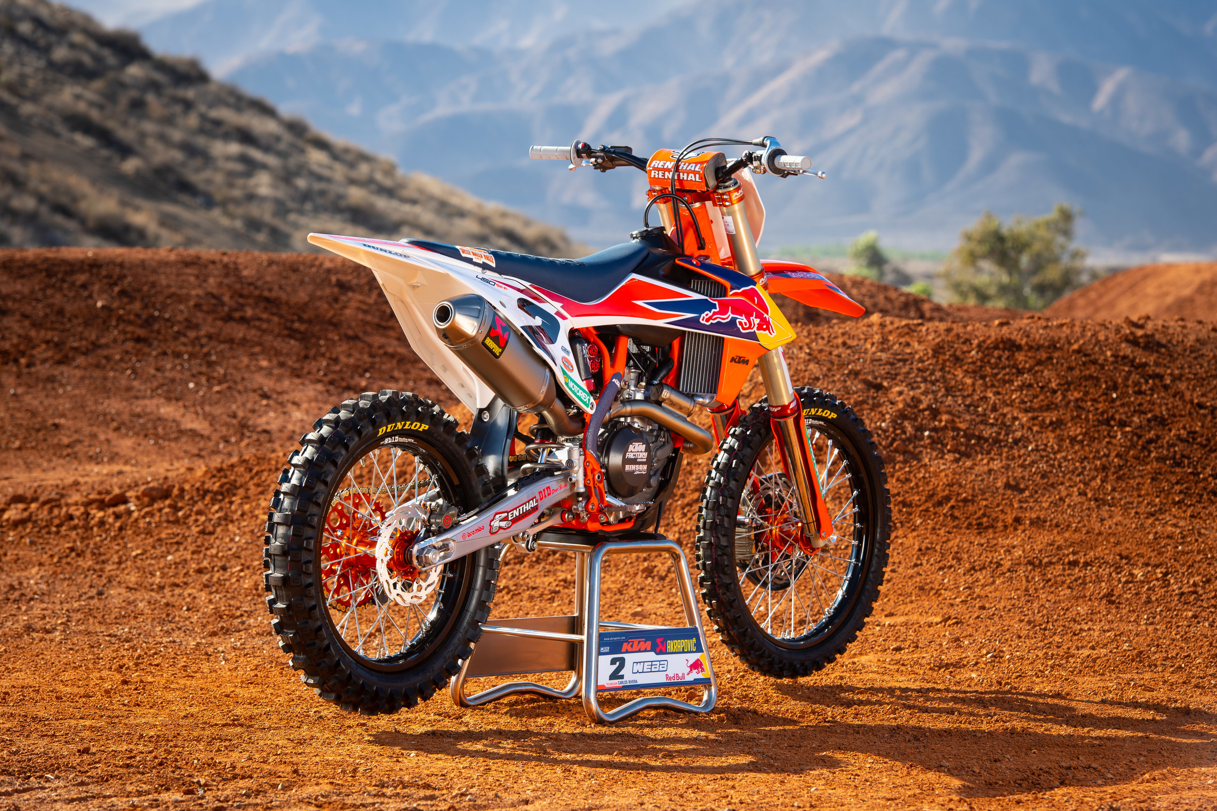 256190_SX_KTMTeam2019-Webb_static-004