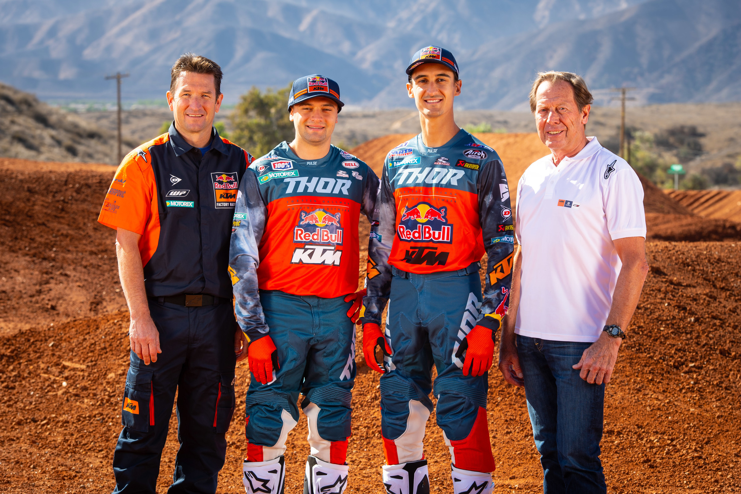 256124_KTMTeam2019_SX-Cudby-01