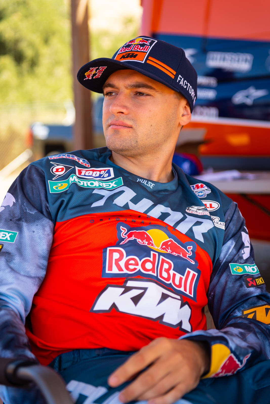 256183_SX_KTMTeam2019-Webb_portrait_07