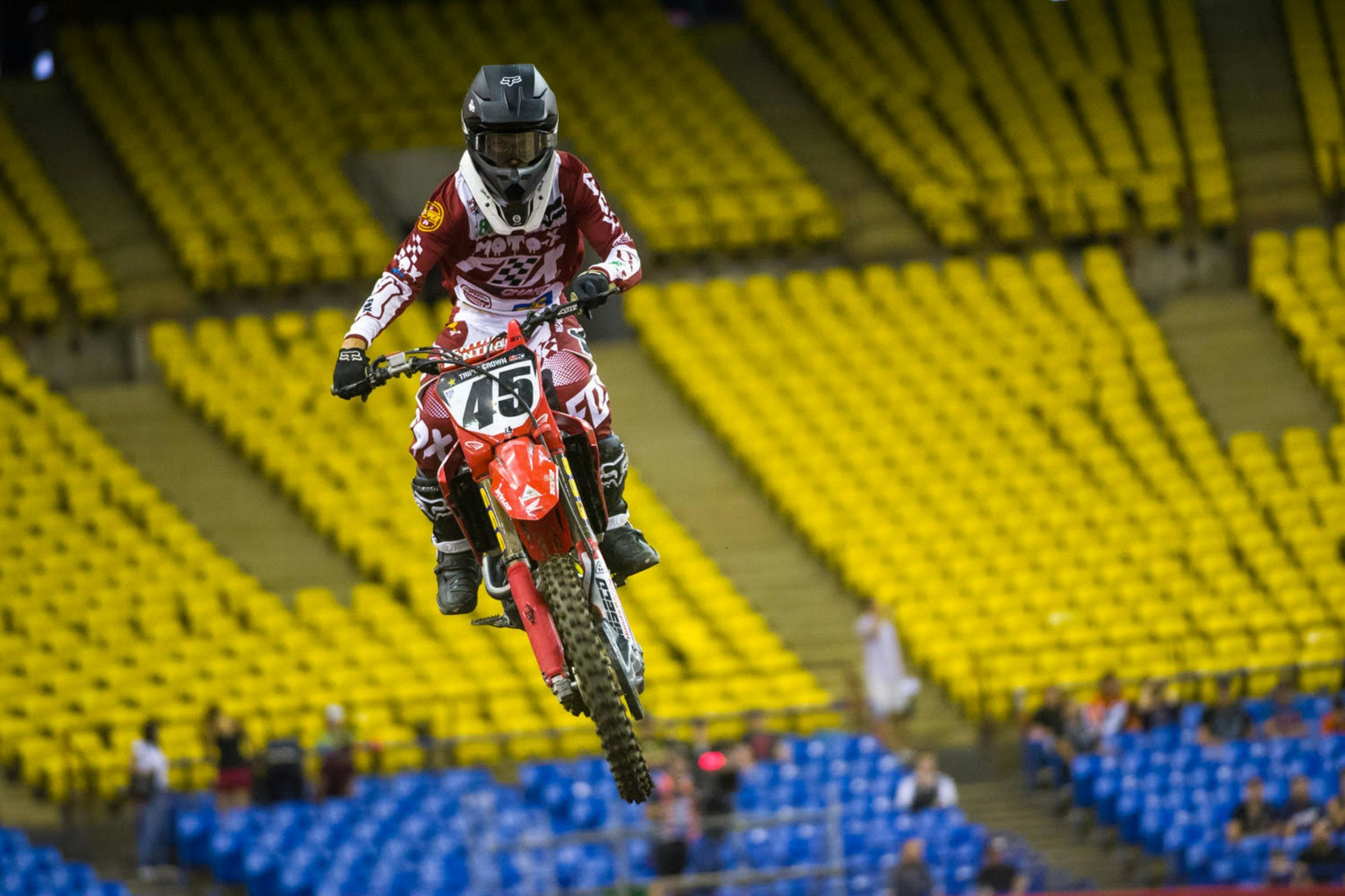 Facciotti Out For Final Round; Thompson Clinches Title and $100,000