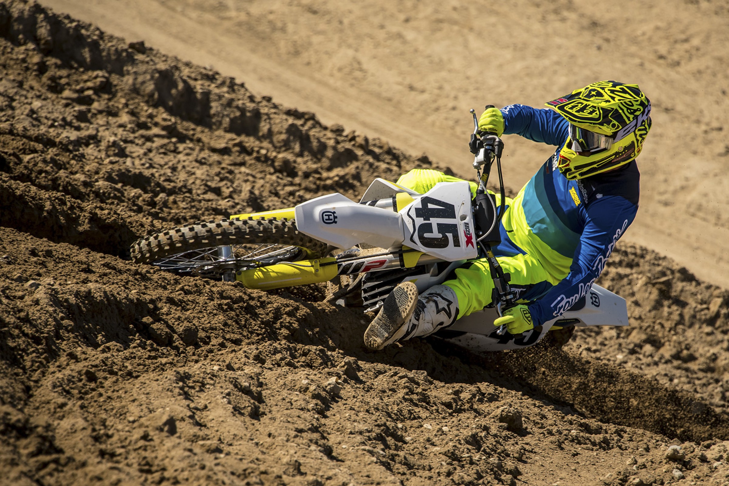Racer X Films: Dialed In: 2019 Husqvarna FC 450