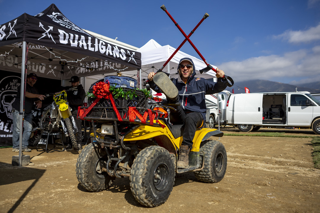 Tyler Bereman poses for a portrait with his crutches at Red Bull Day In The Dirt At Glen Helen Raceway in San Bernardino, California, USA on 23 November, 2018.