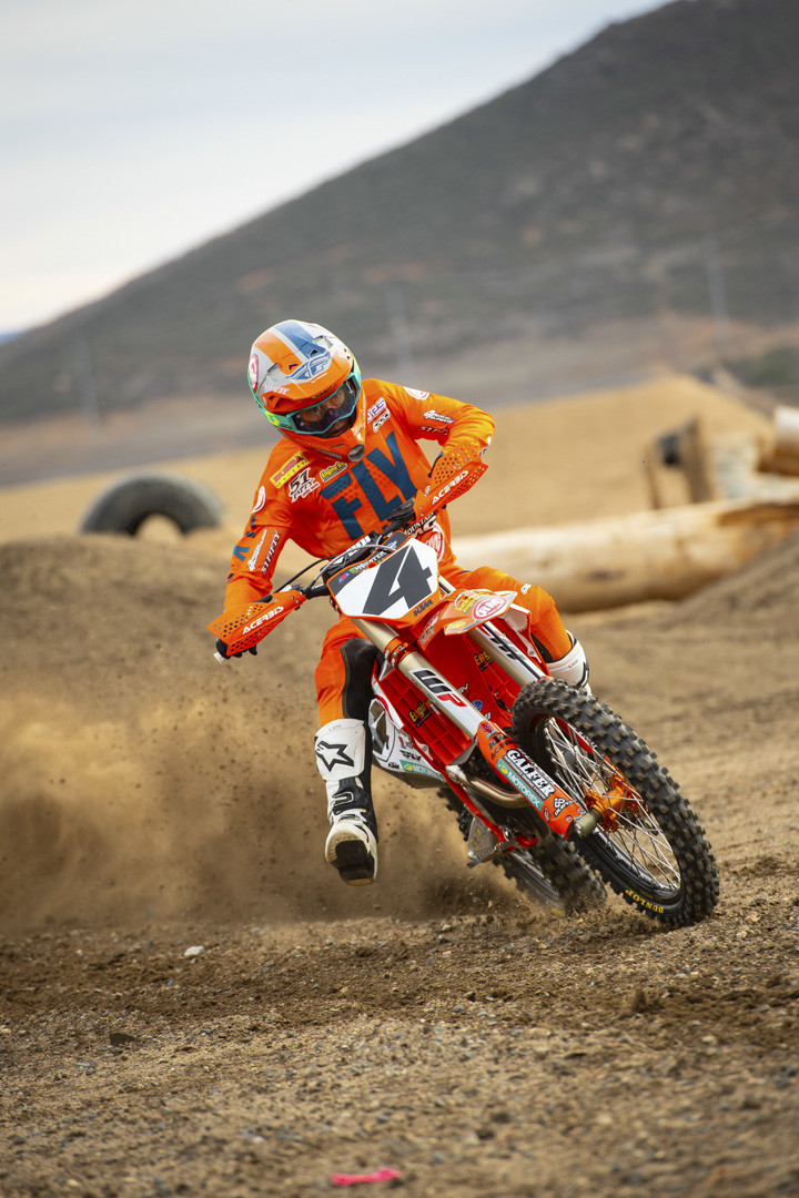 RMKTMteamDec18-Cudby-092