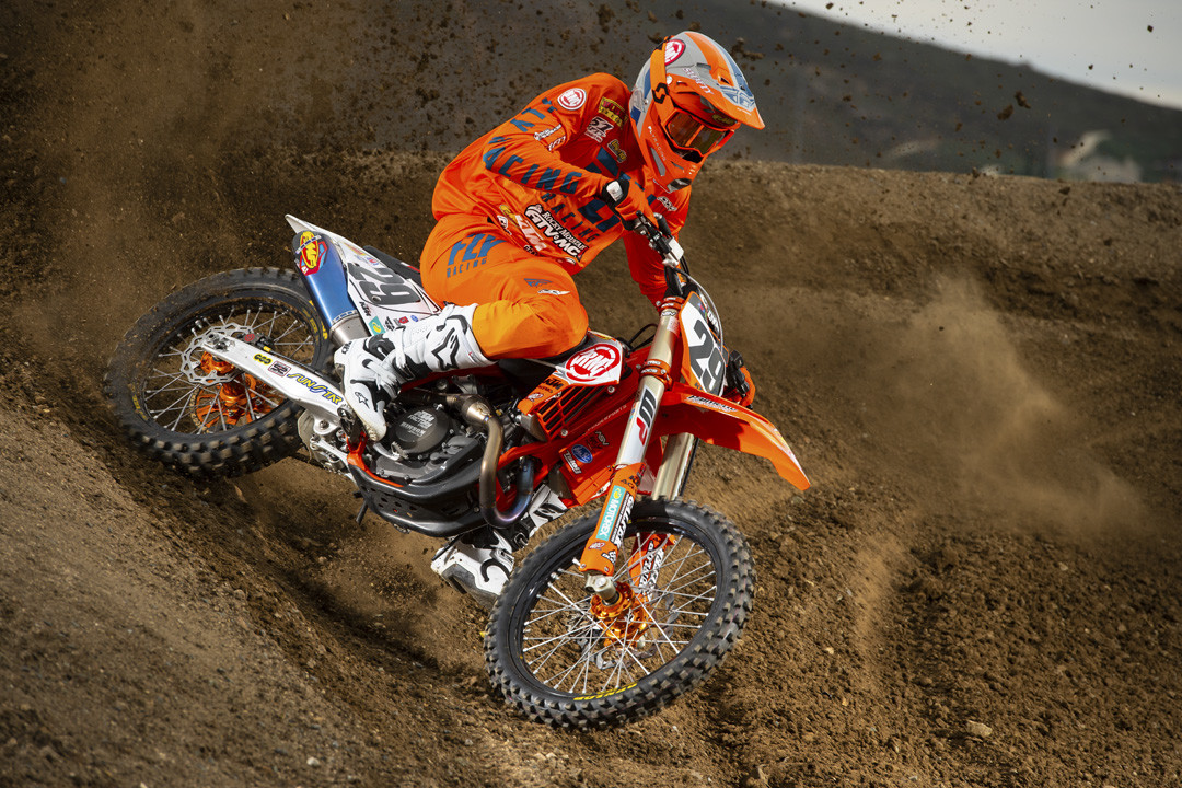 RMKTMteamDec18-Cudby-124