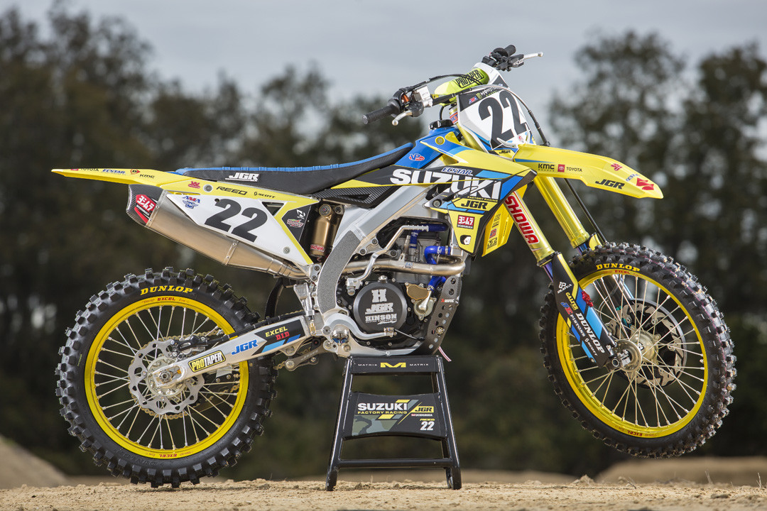 Gallery: 2019 JGR/Yoshimura Suzuki Team Shoot - Supercross - Racer X