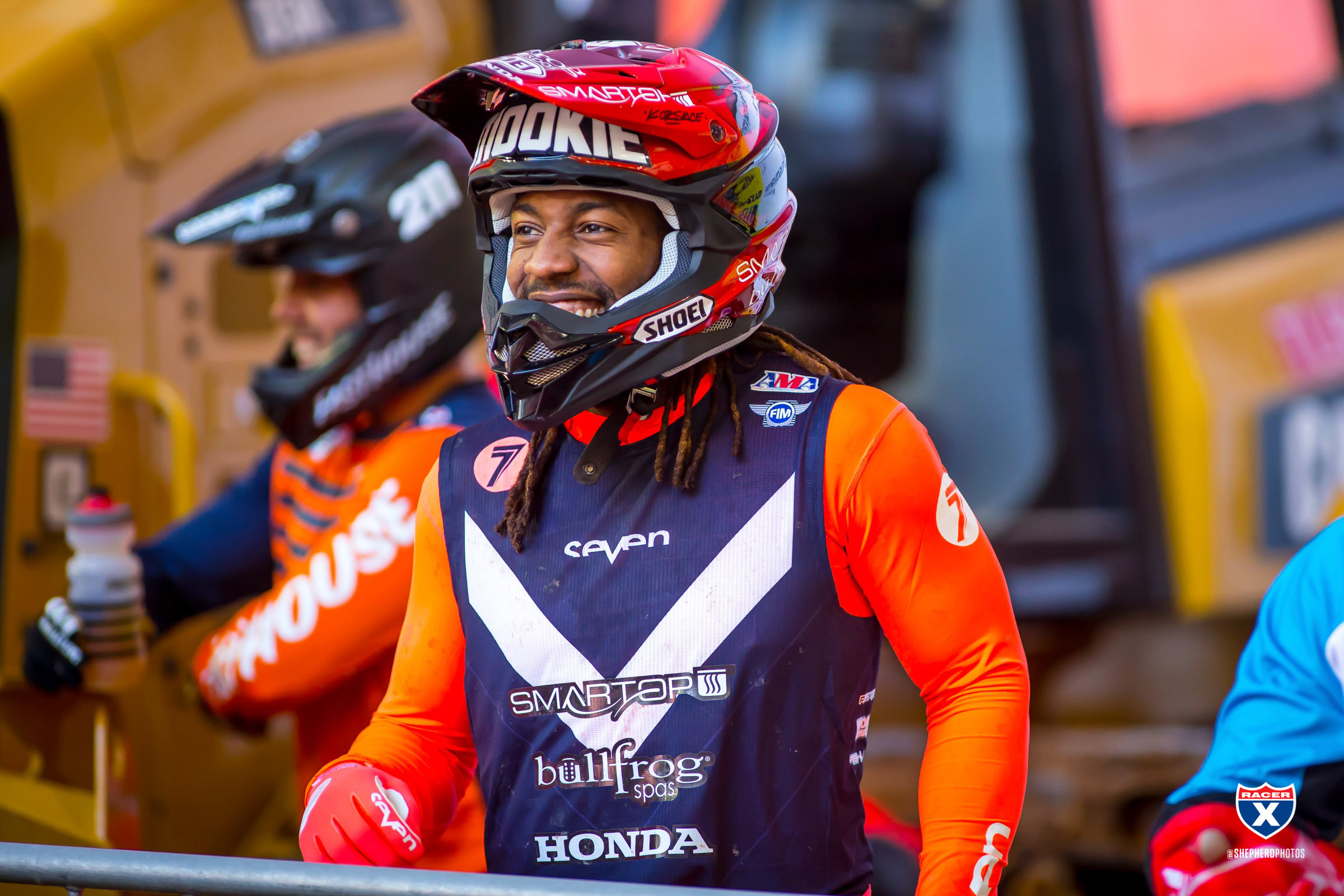 Stewart_RS_SX19_Glendale_014