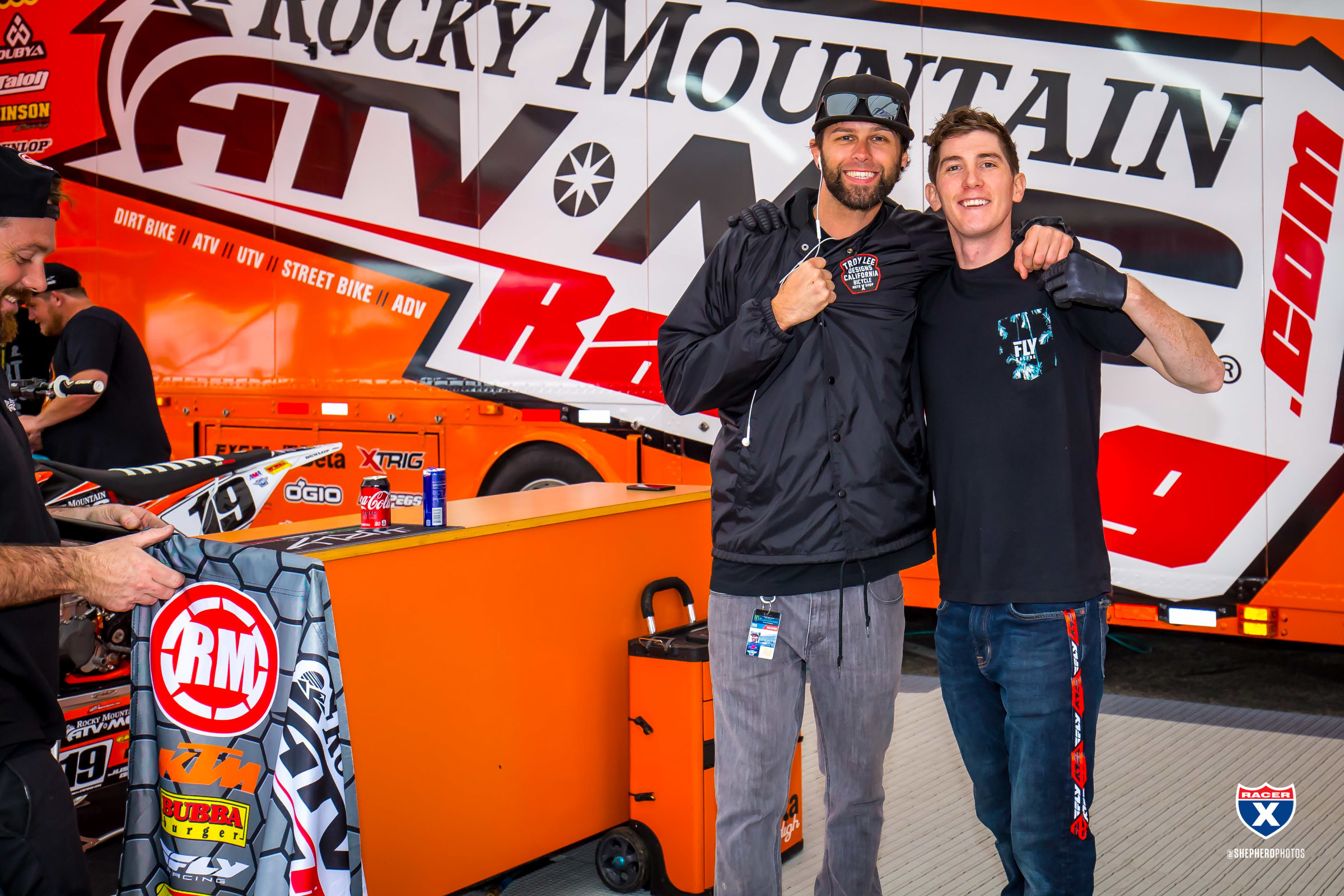 Pits_RS_SX19_Anaheim2_091