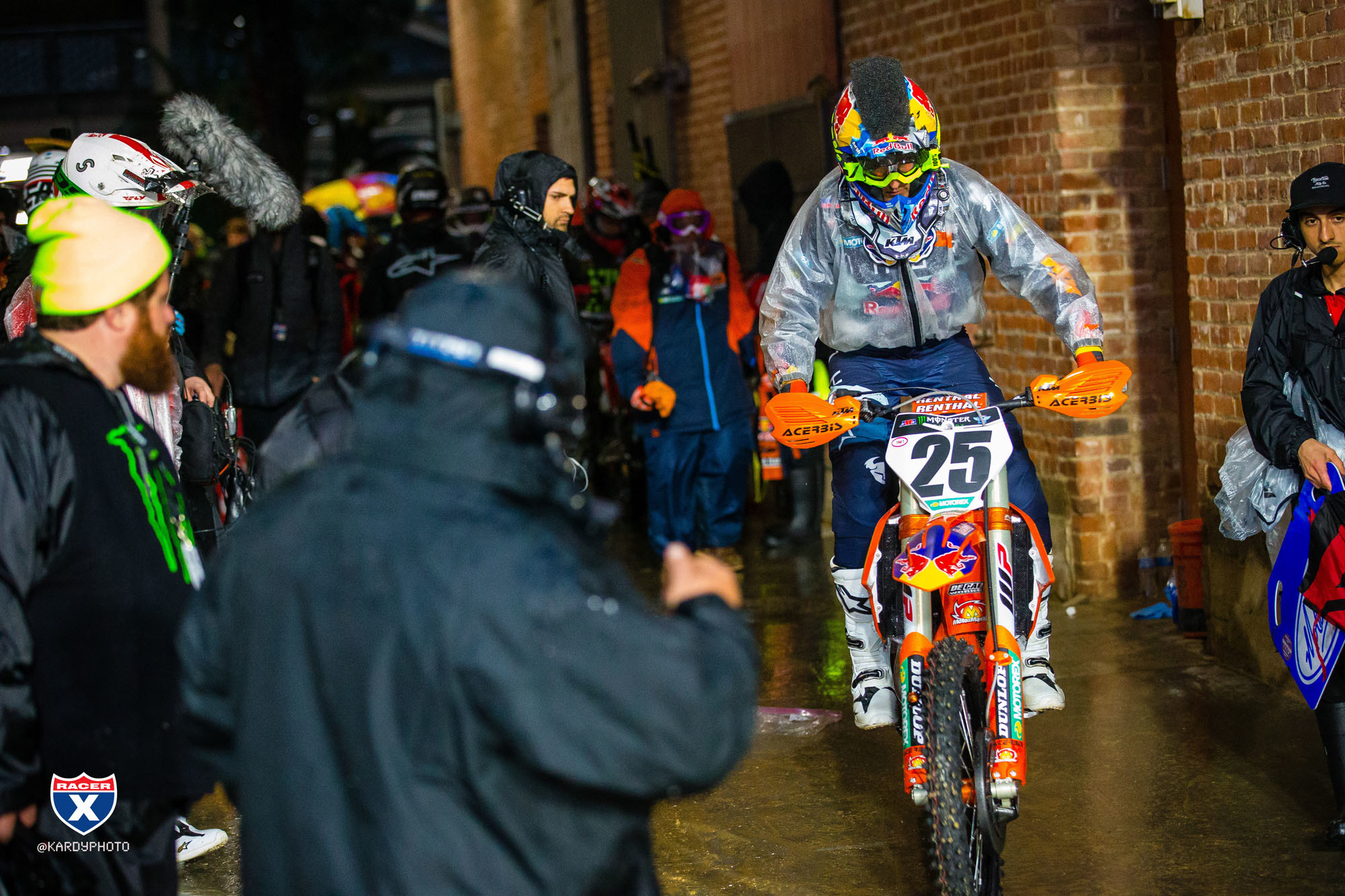 Pits_JK_SX19_SanDiego_2039