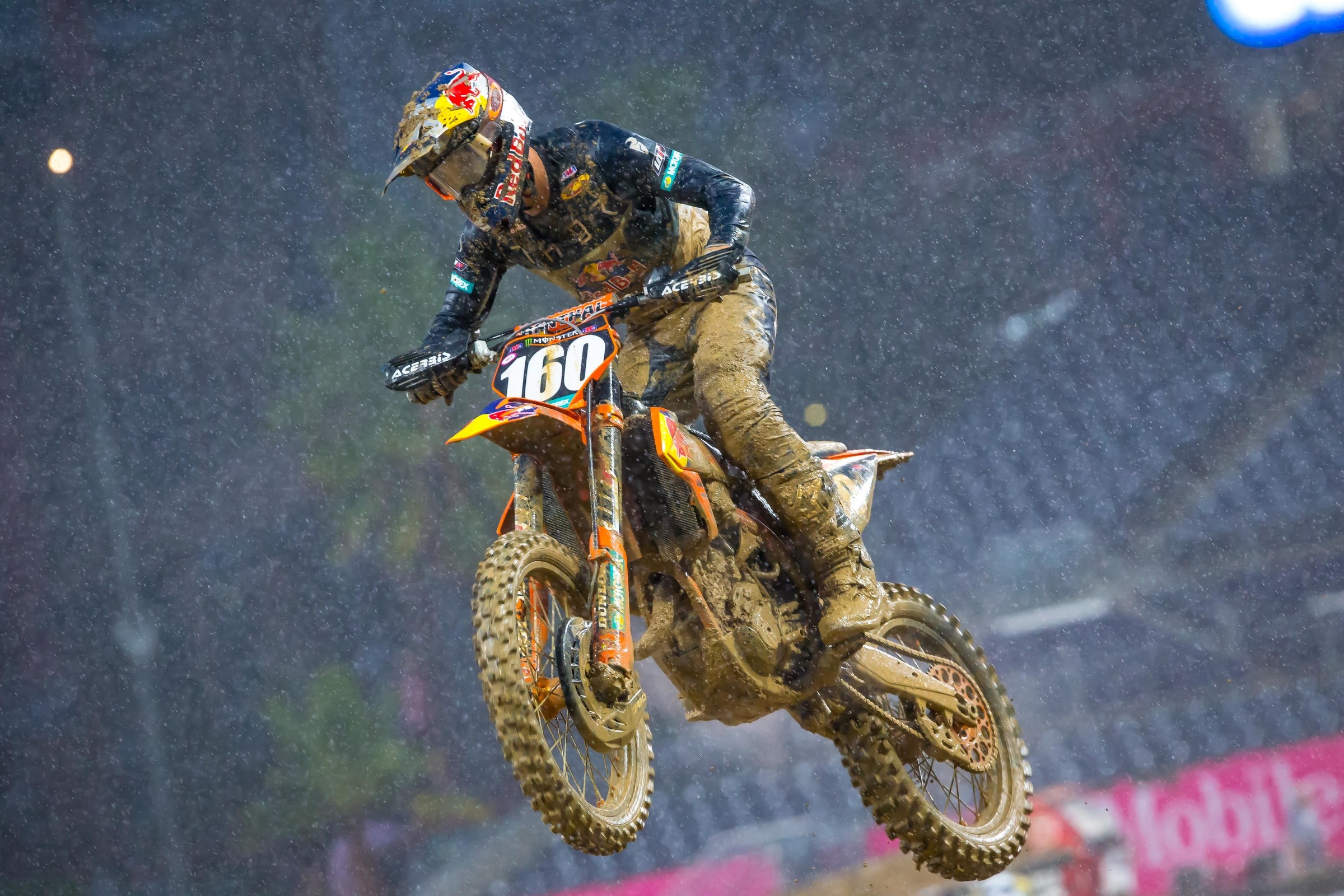 Open Mic: Pettis and Castelo