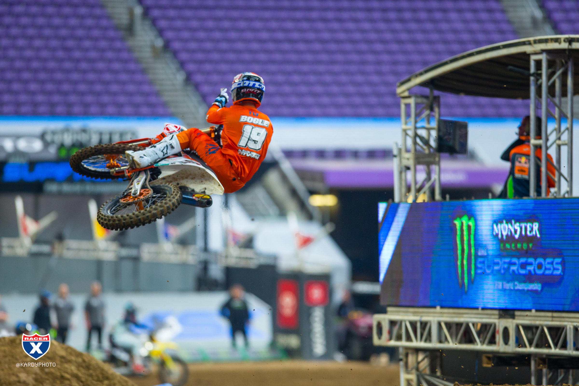 Bogle_JK_SX19_Minneapolis_1033