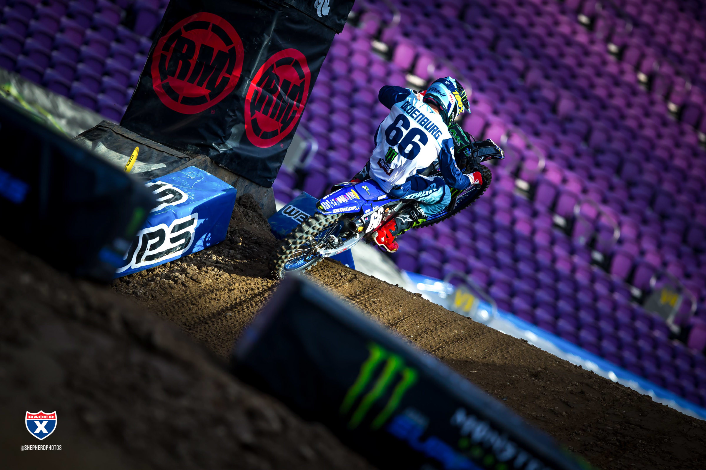 Oldenburg_RS_SX19_Minneapolis_024