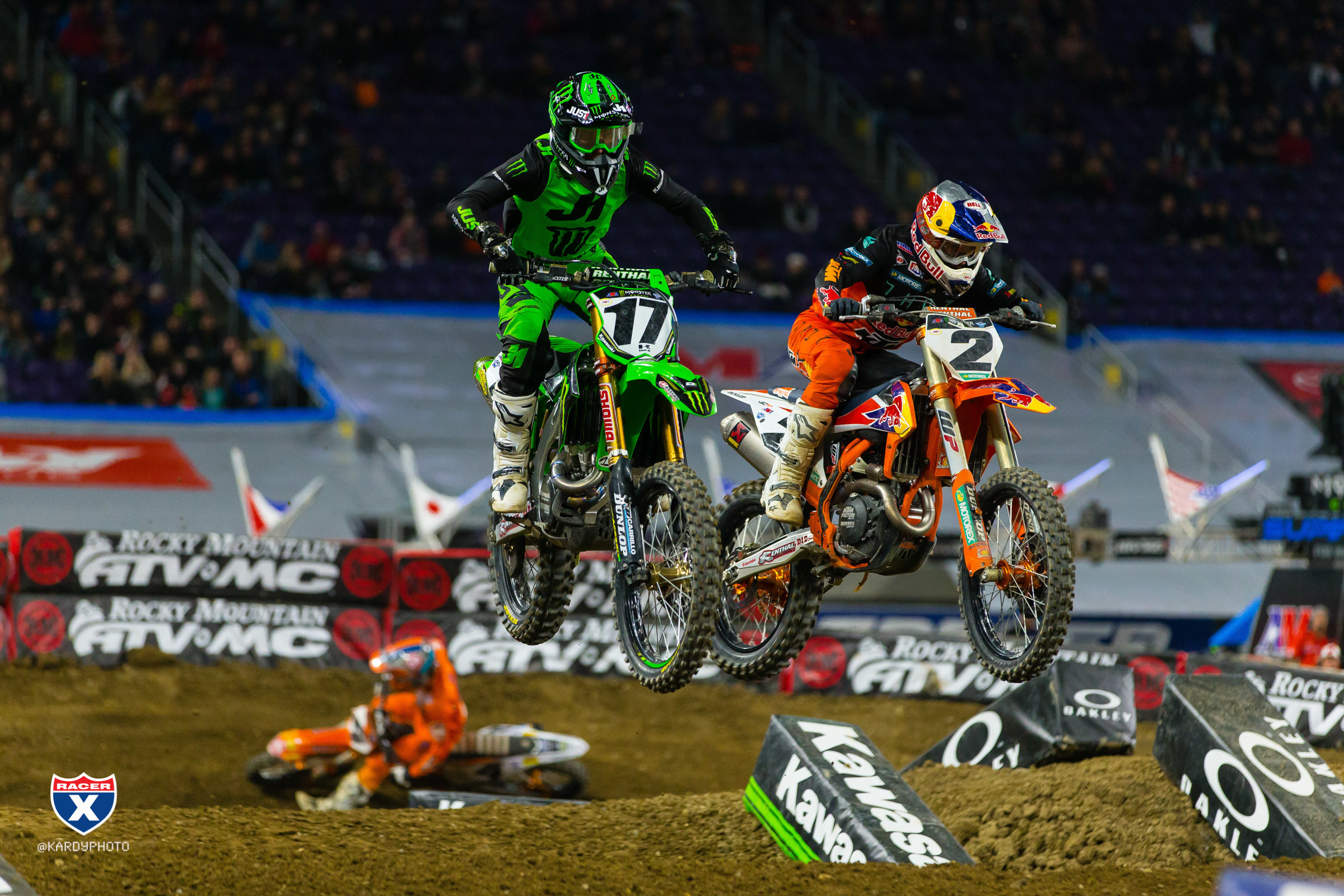 Multiple_JK_SX19_Minneapolis_1668