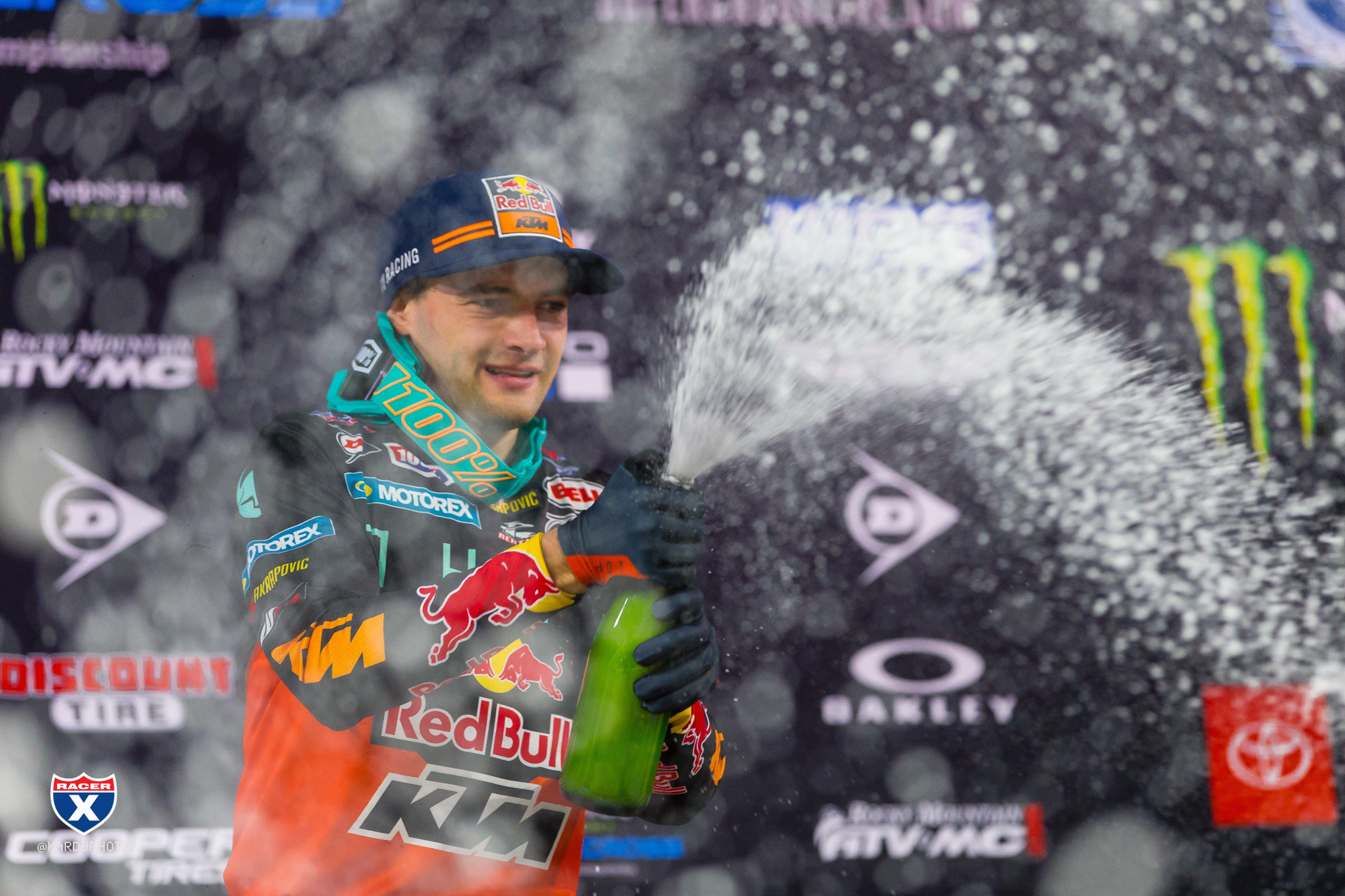 Podium_JK_SX19_Minneapolis_1629