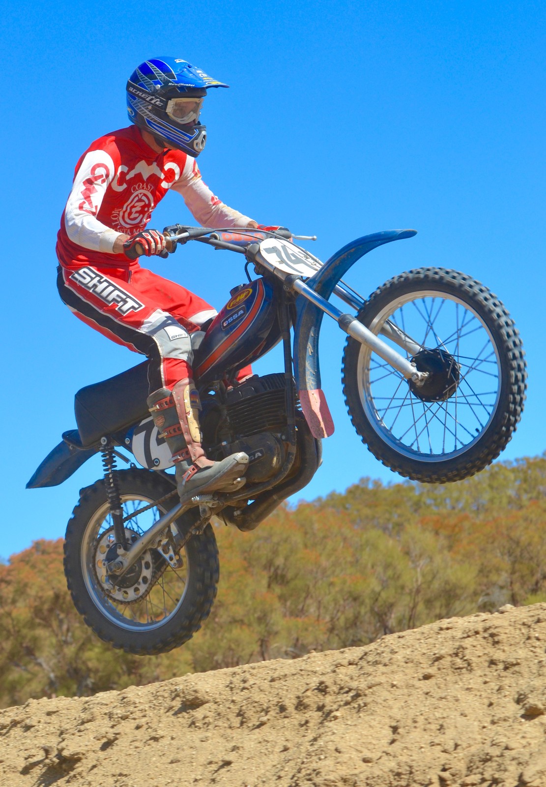 Robert Haag now enjoys the occasional VMX race, and that’s one sweet Ossa!