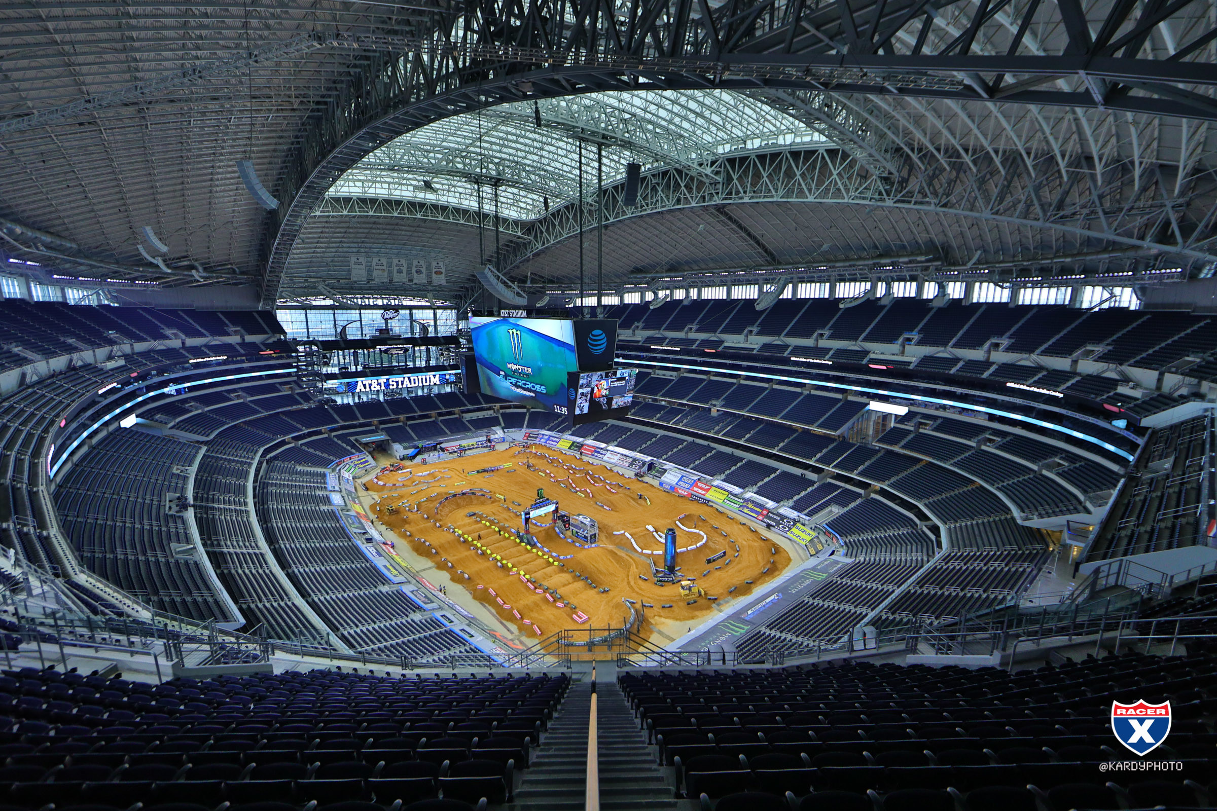 Pits_JK_SX19_Arlington_1081