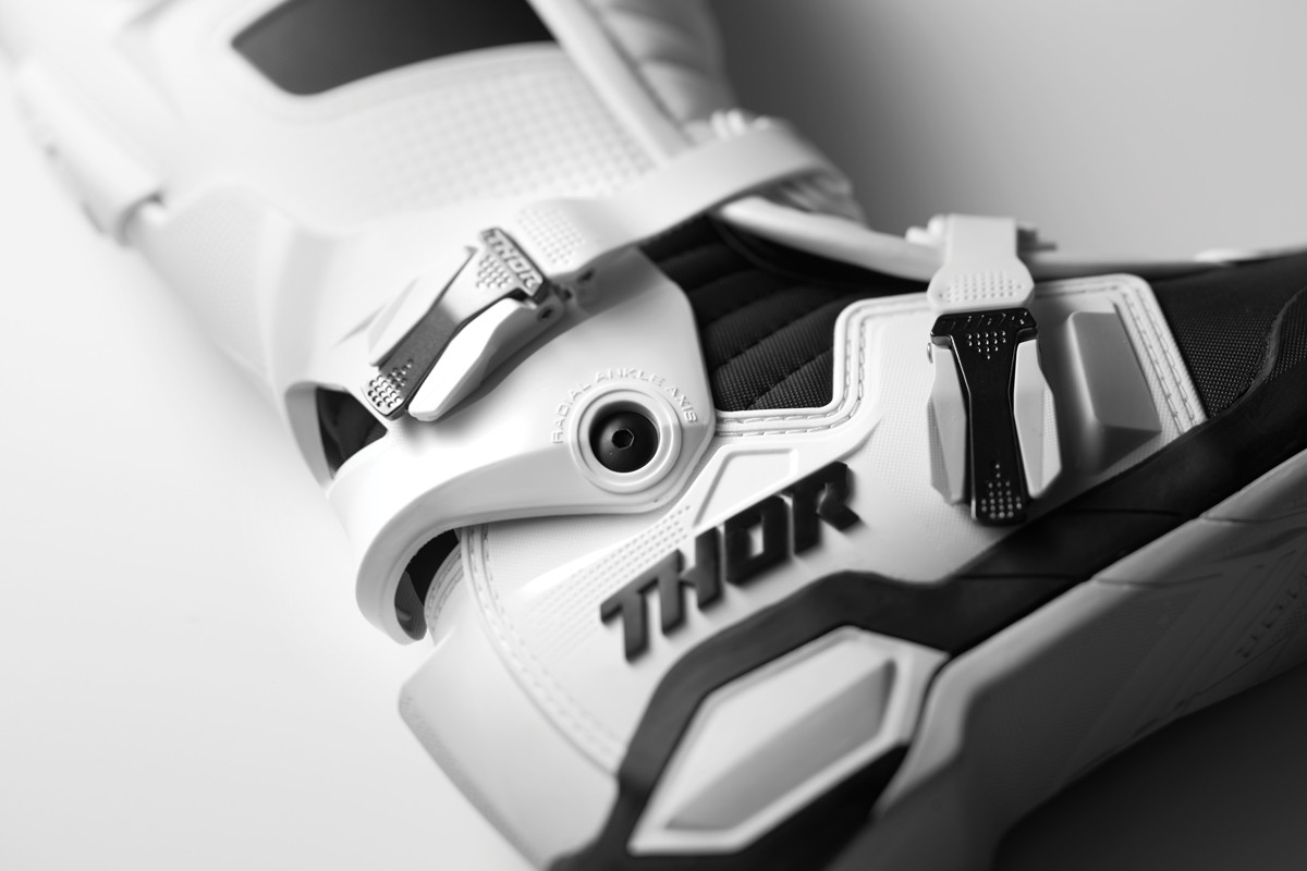 THOR MX Releases AllNew Radial Boot Racer X