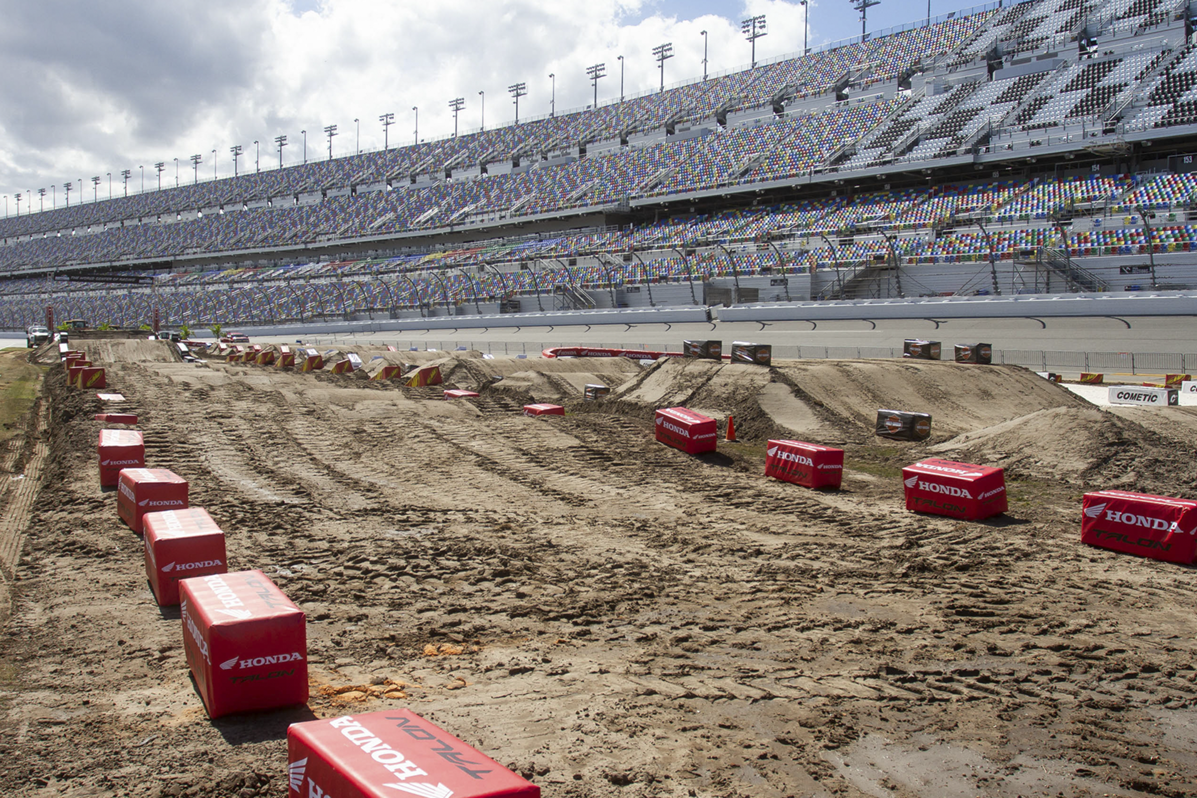 Racer X Films: Daytona Press Day
