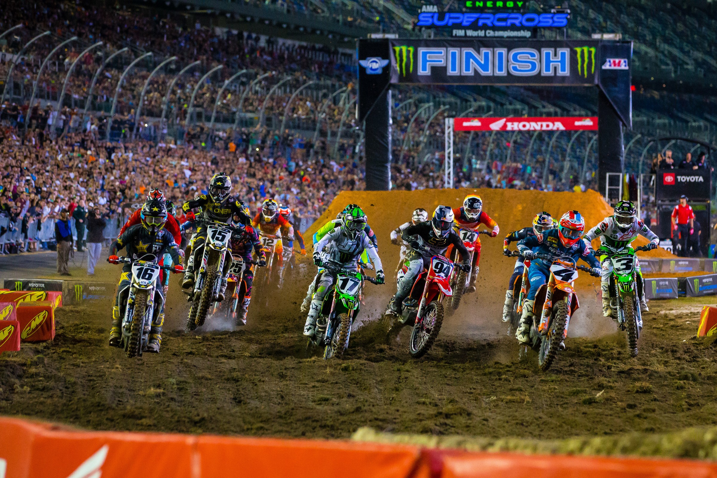 2019 Daytona Supercross Highlights - Racer X