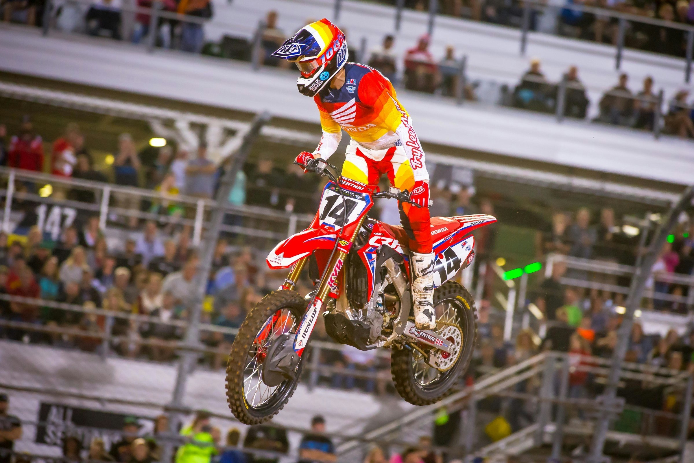 Seely, Villopoto, and Pipes on PulpMX Show Tonight