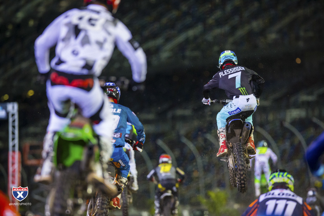 Multiple_JK_SX19_Daytona_1786