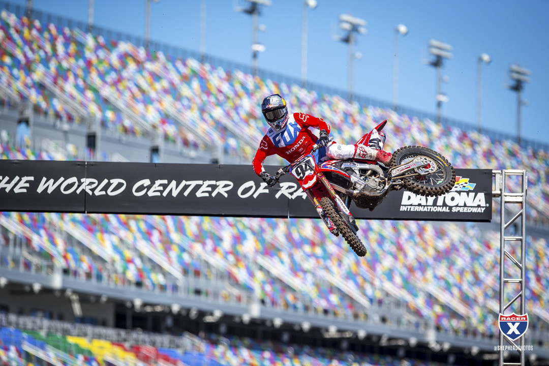 Roczen_RS_SX19_Daytona_010A