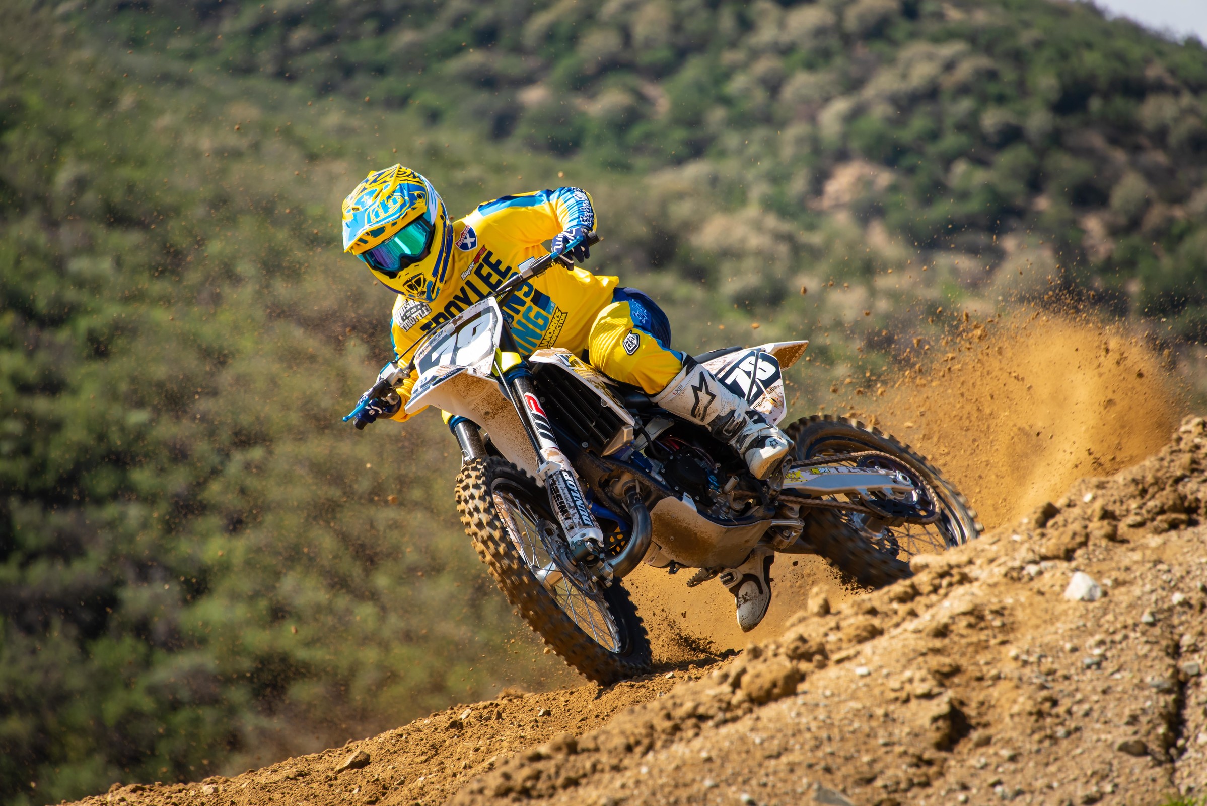 Racer X Films: 2019 Husqvarna TC125 Build - Racer X