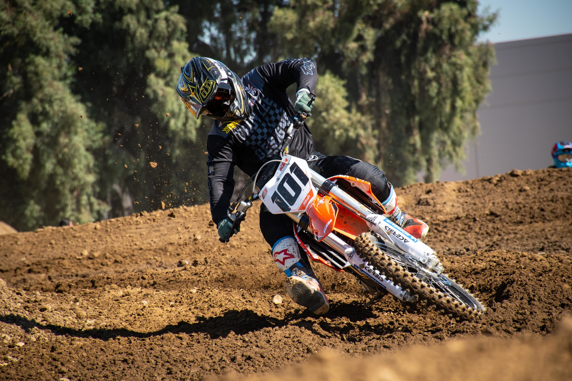 2019KTM450GarageBuild-Cudby-031