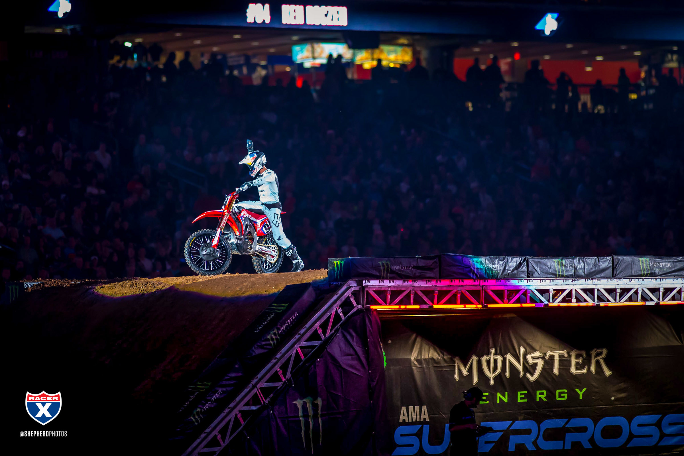 Roczen_RS_SX19_Houston_038