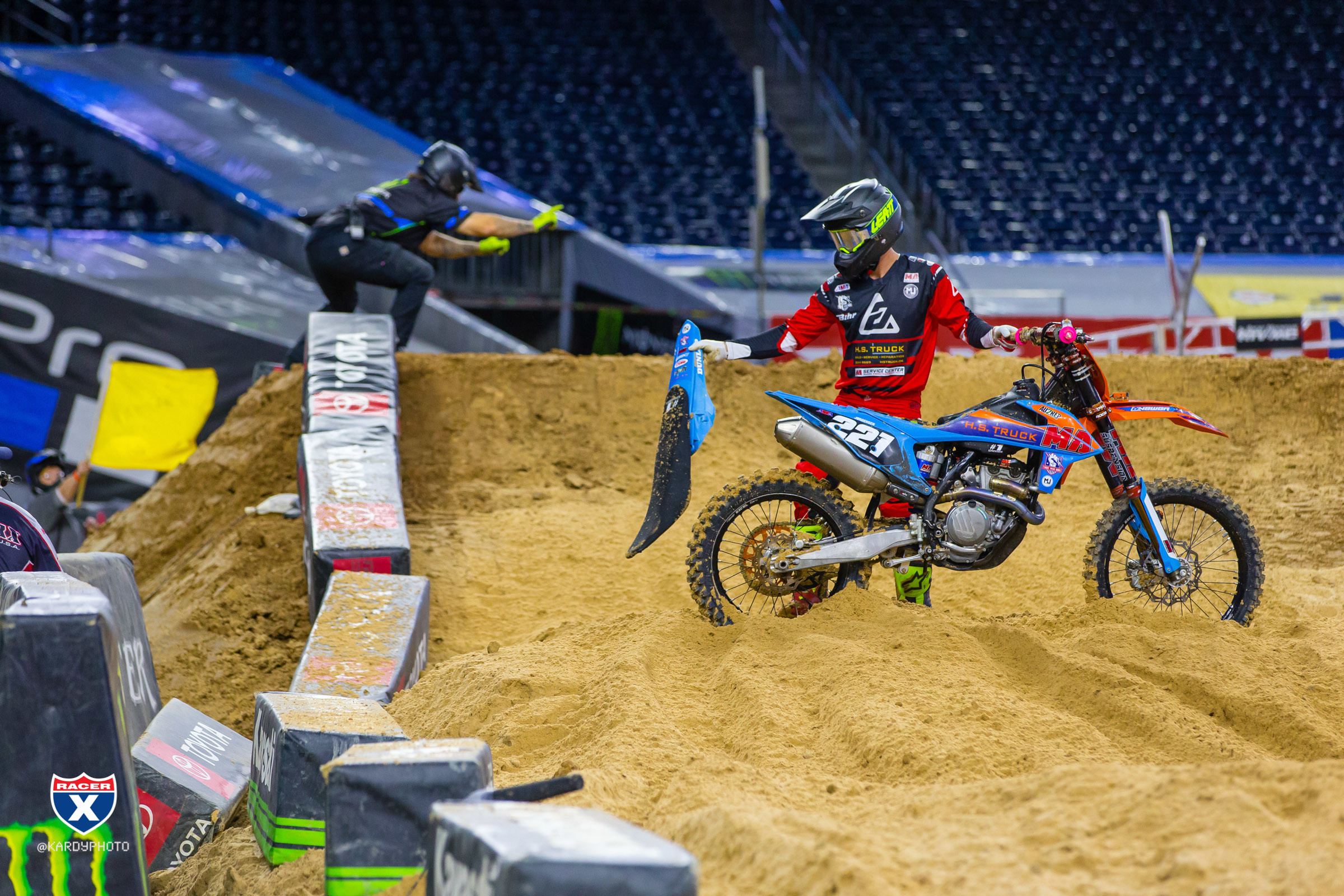 Privateers_JK_SX19_Houston_1011