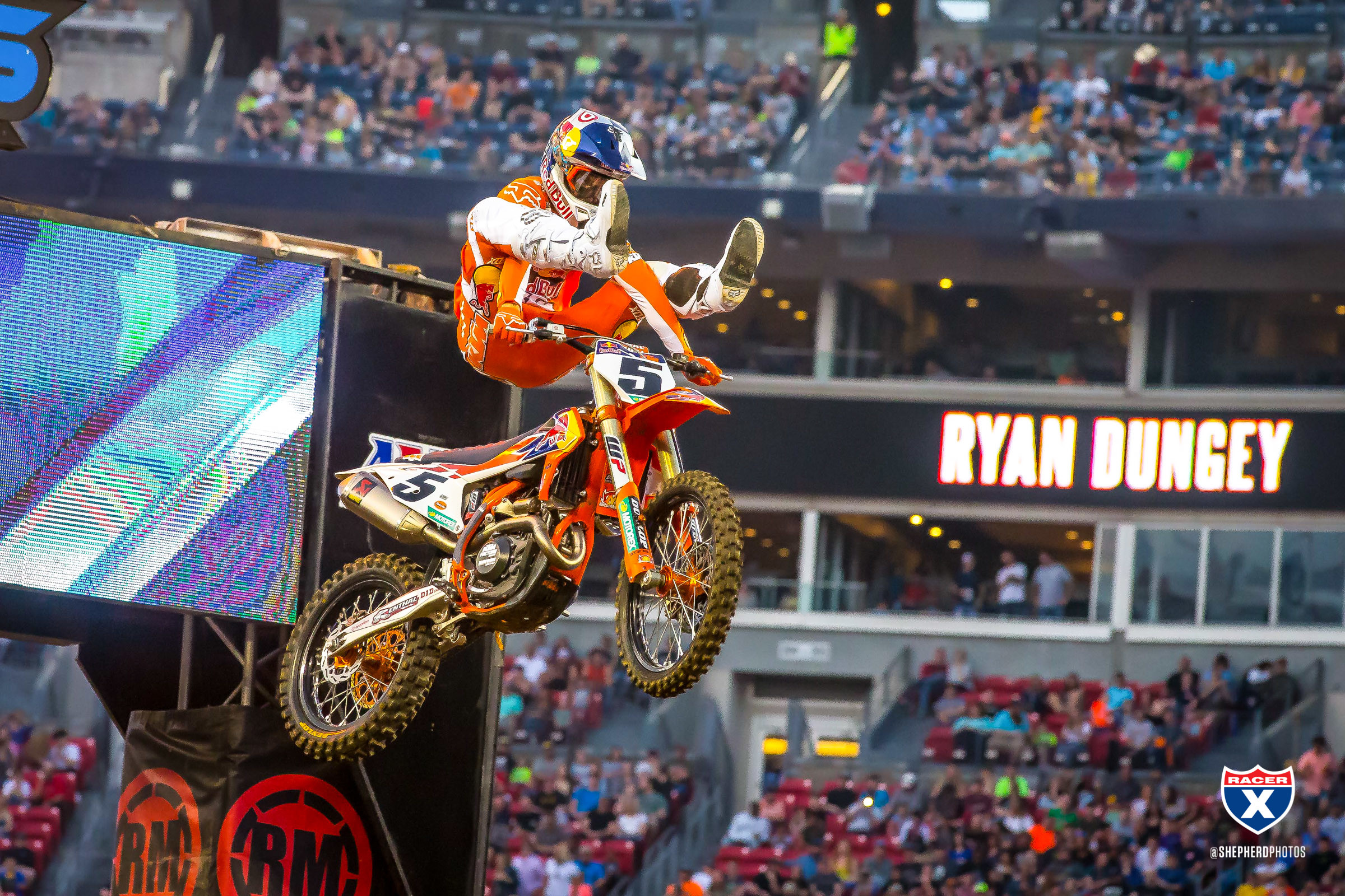 Dungey_RS_SX19_Nashville_013