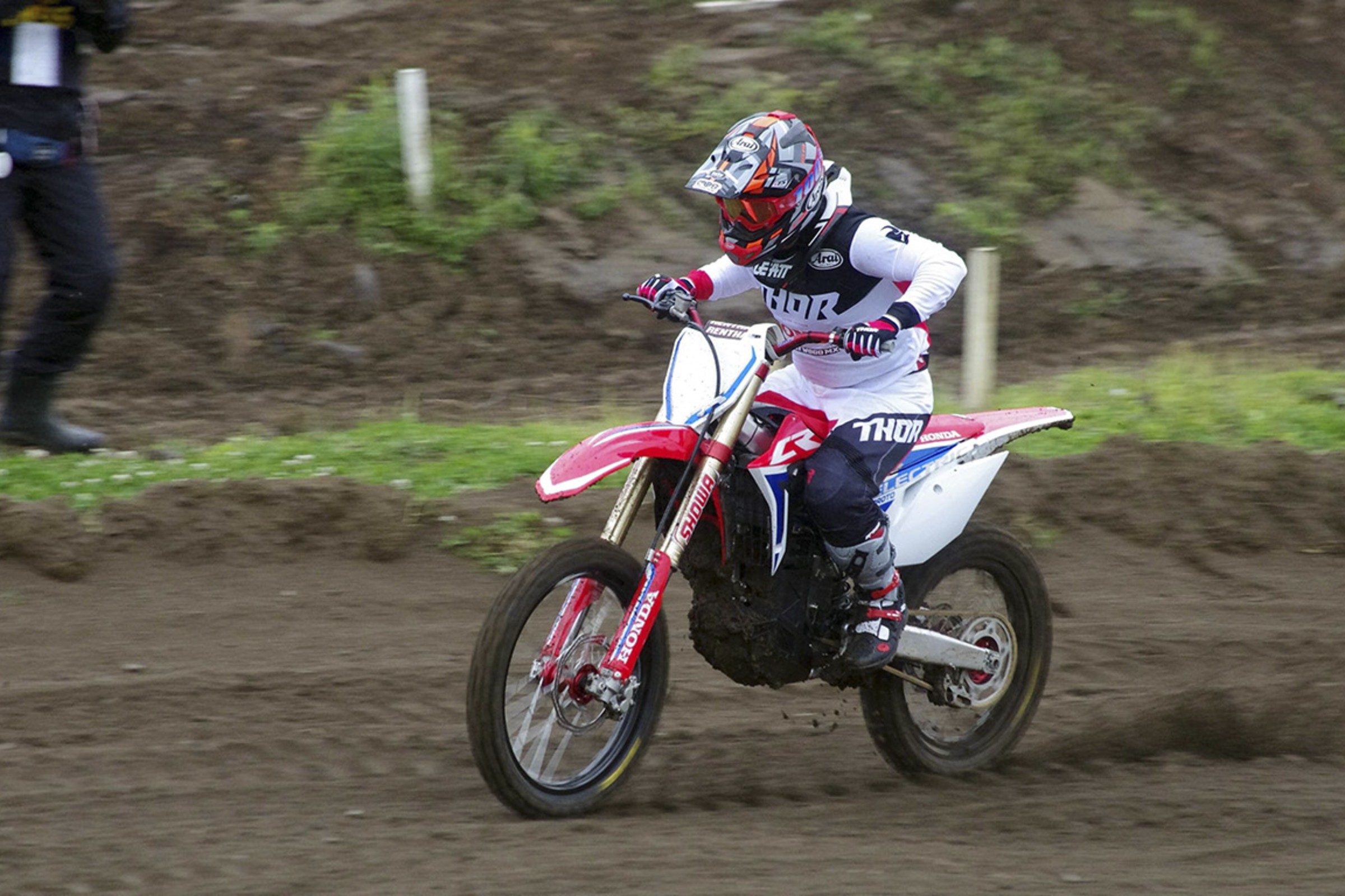 Here Is Honda's CR Electric Motorcycle In Action