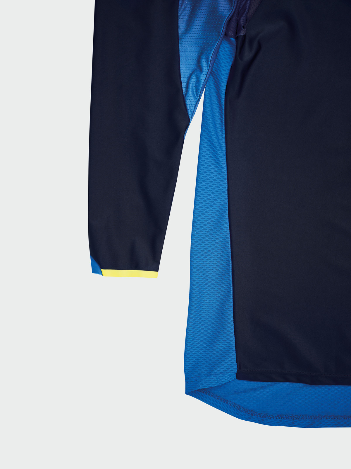 56164_3HS20000500X_RAILED_SHIRT_BLUE_CLOSE_UP_3