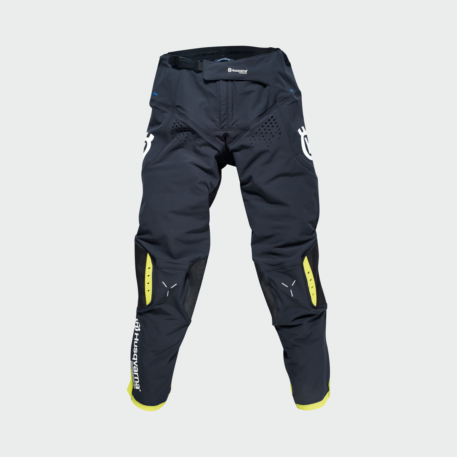 56190_3HS20000560X_RAILED_PANTS_FRONT