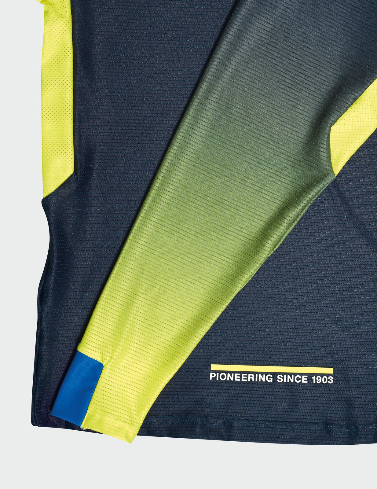 56174_3HS20000530X_KIDS_RAILED_SHIRT_CLOSE_UP_4