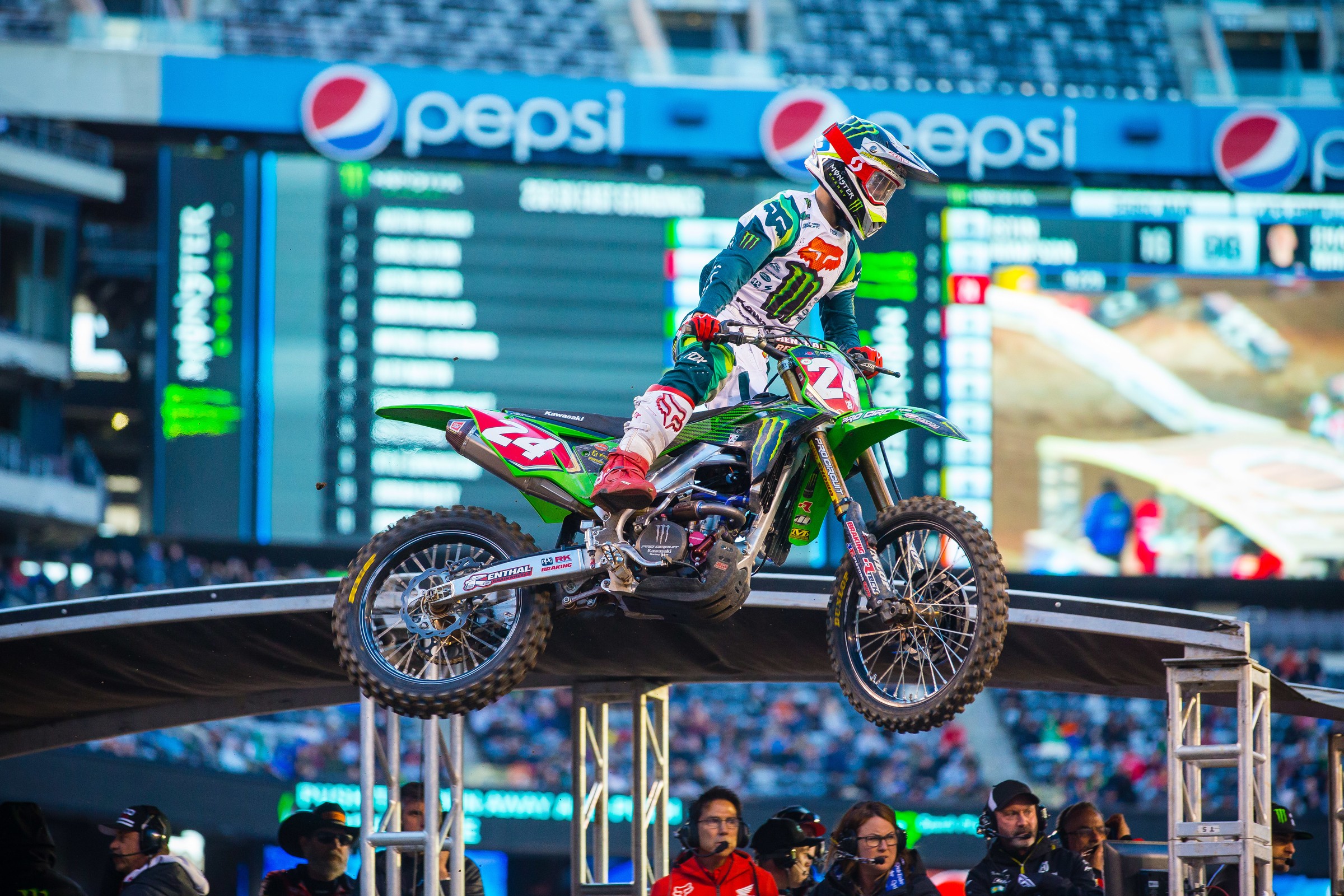 250 Words: Live Rich or Die Trying