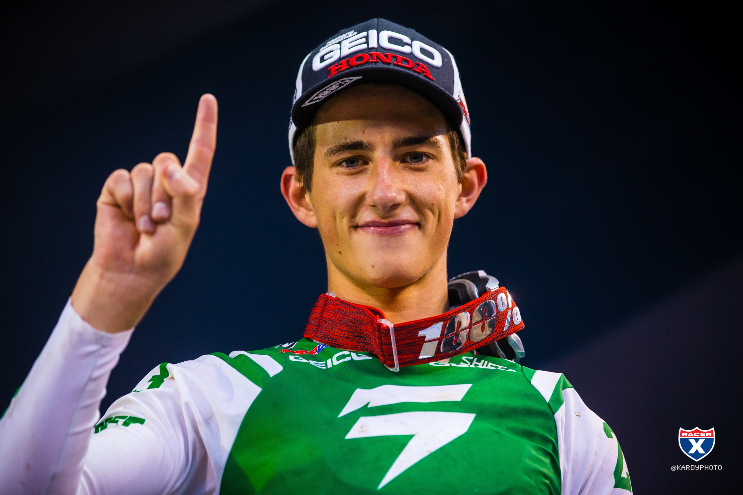 _Podium_JK_SX19_NJ_1481