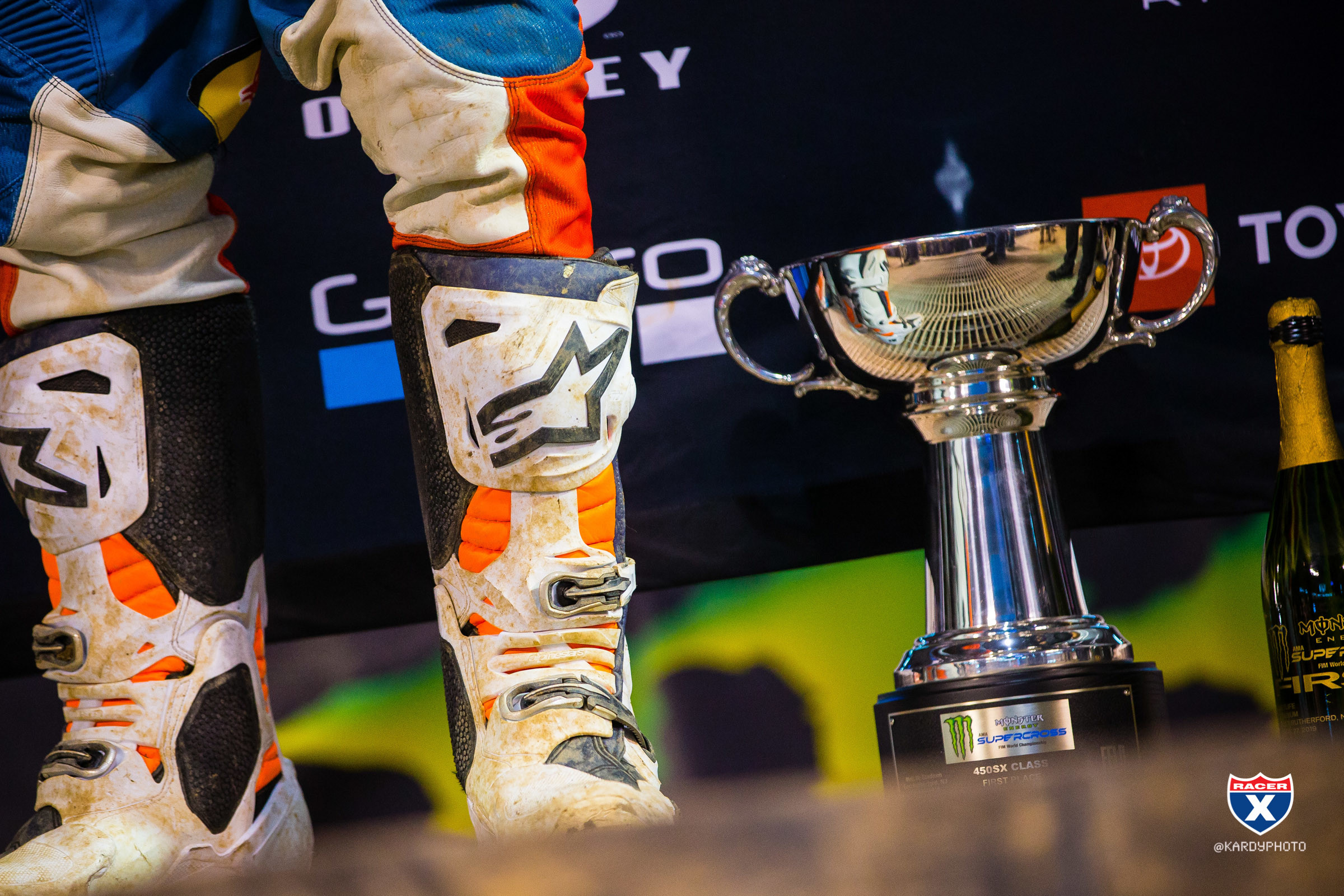 _Podium_JK_SX19_NJ_1486