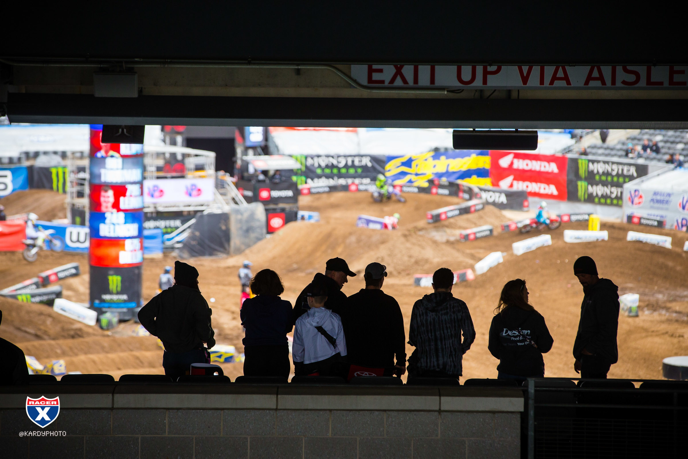 _Pits_JK_SX19_NJ_1012