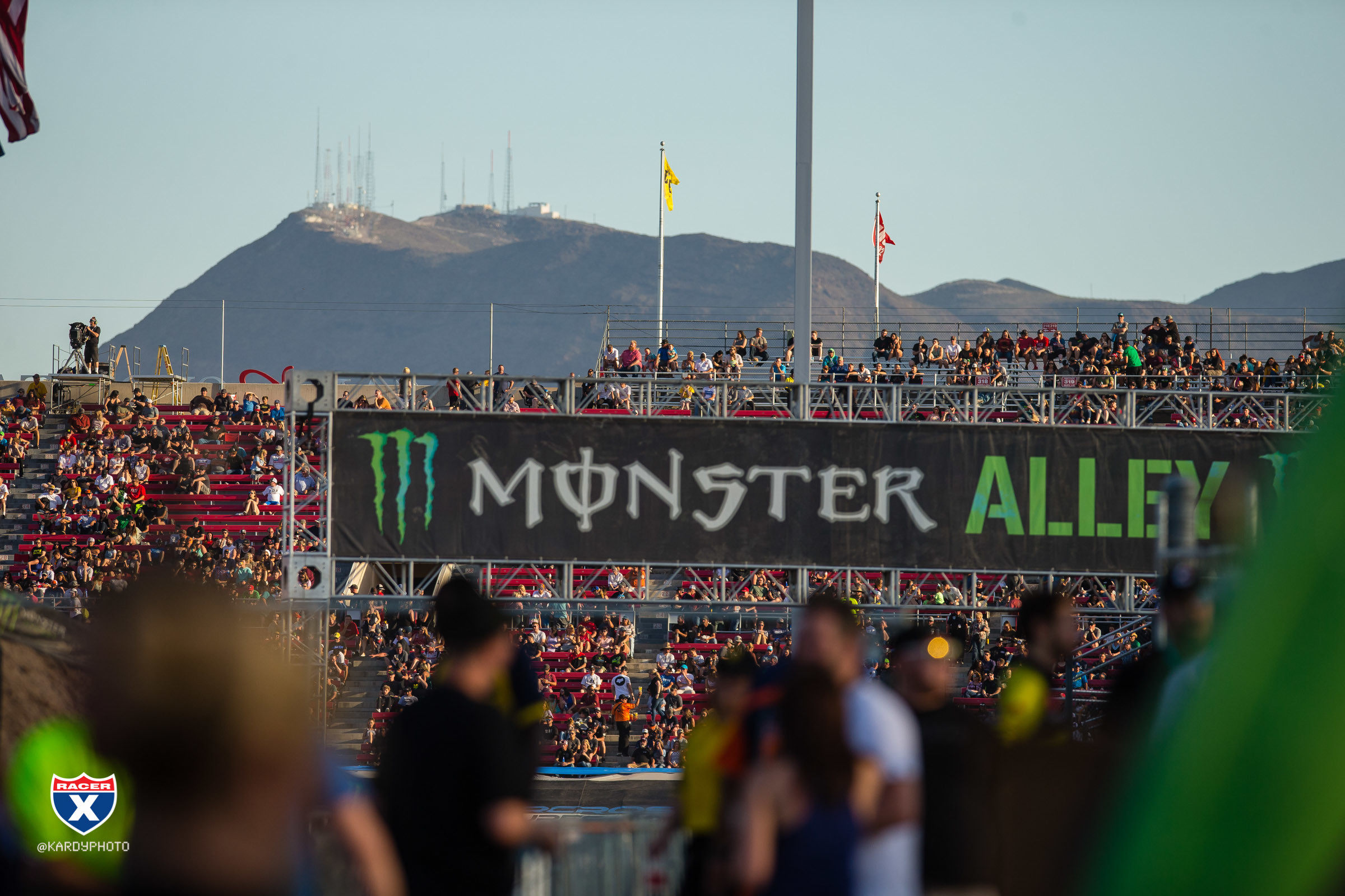 PIts_JK_SX19_Vegas_2106