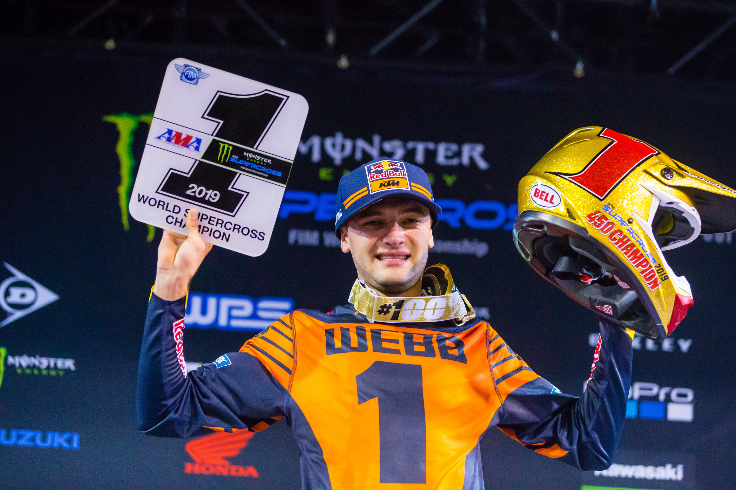 Podium_JK_SX19_Vegas_2654