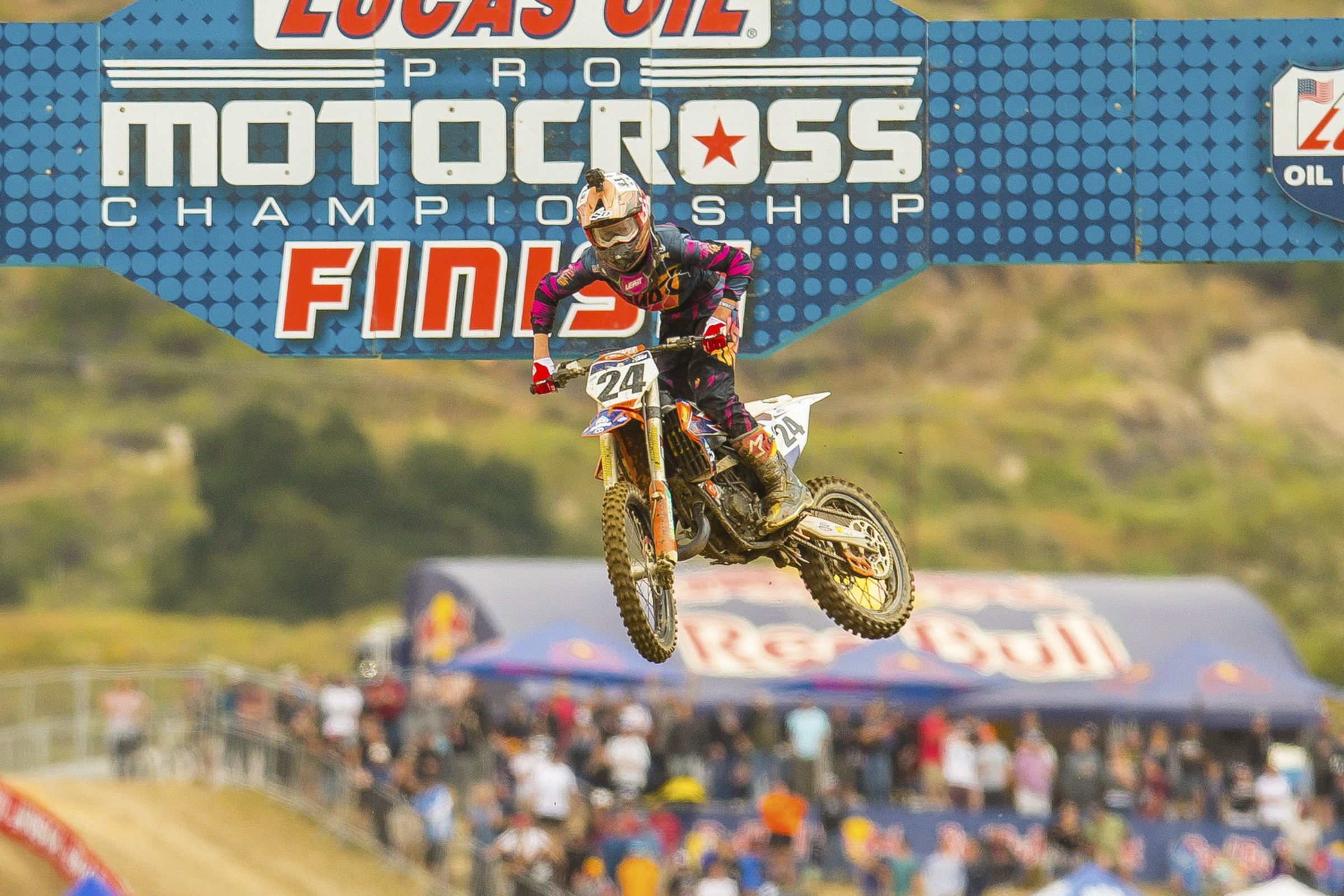 Racer X Films: Josh Varize vs Ryan Villopoto 125 All Star Race | Fox Raceway