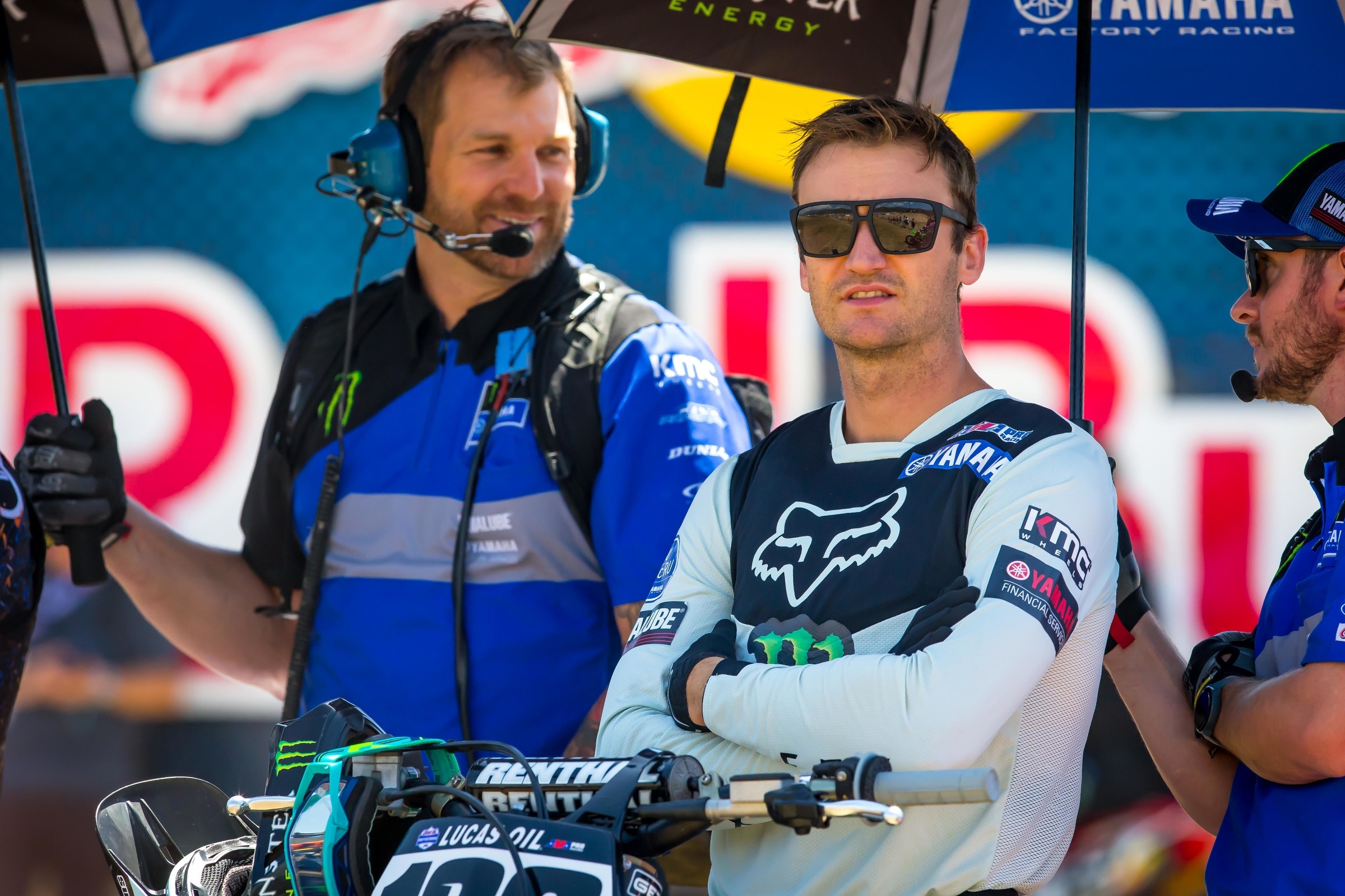 450 Words: Aussie Up, Aussie Down