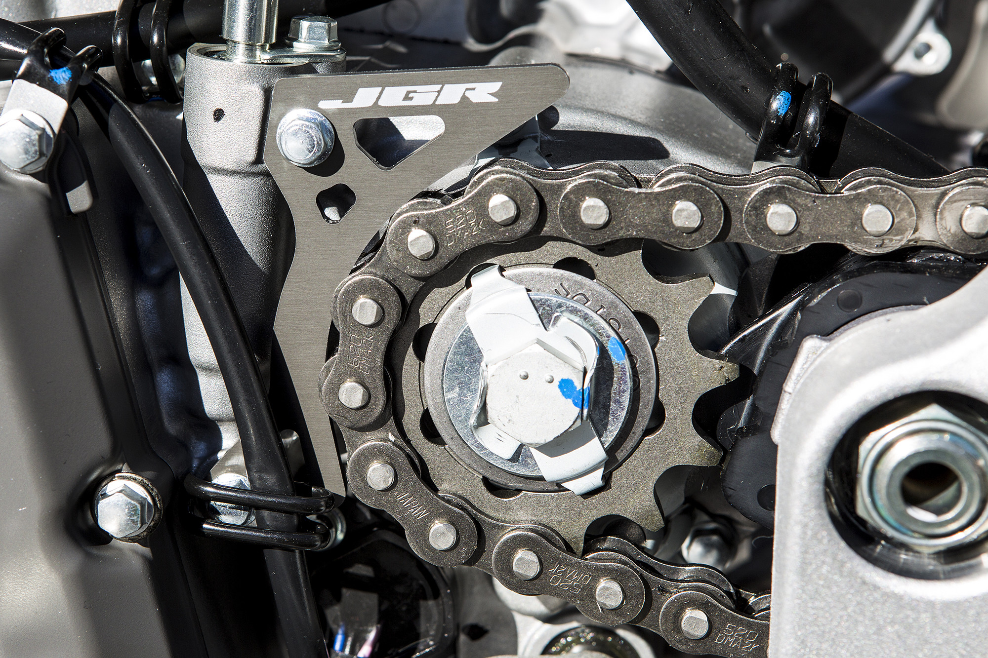 JGRMX_Suzuki_Case_Saver_2s