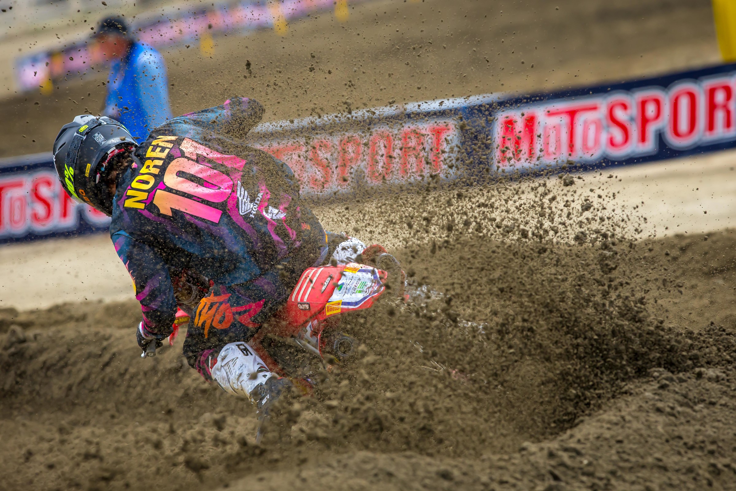 Through two rounds, Noren sits 12th in the 450 Class points standings.