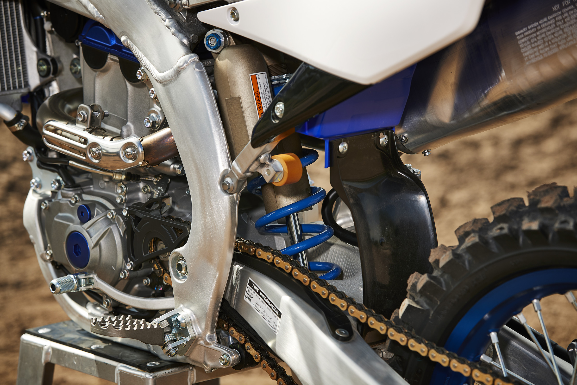 20_YZ250F_TeamYamahaBlue_D09